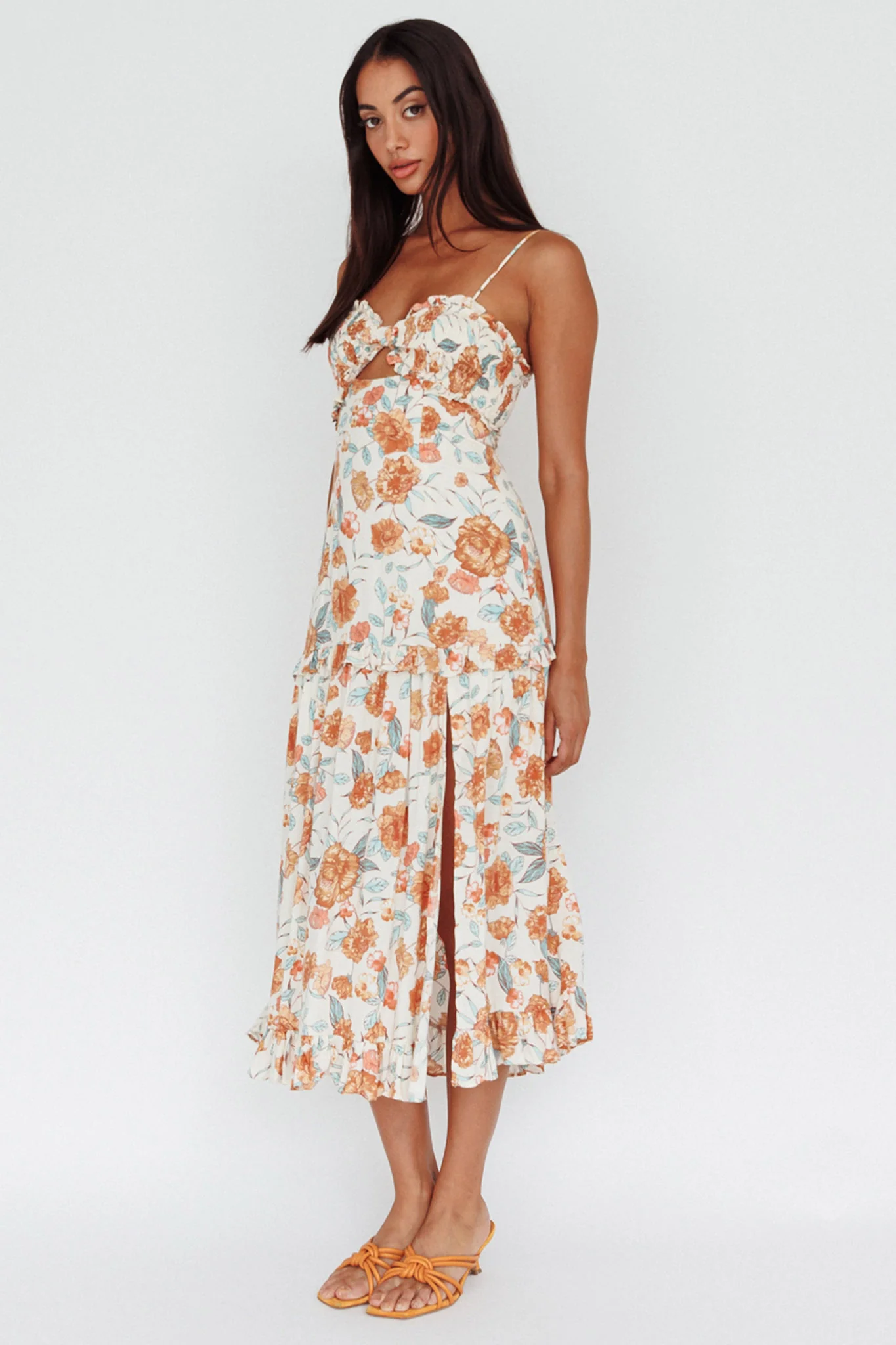 Everglow Shirred Bust Midi Dress Floral Beige - Image 5