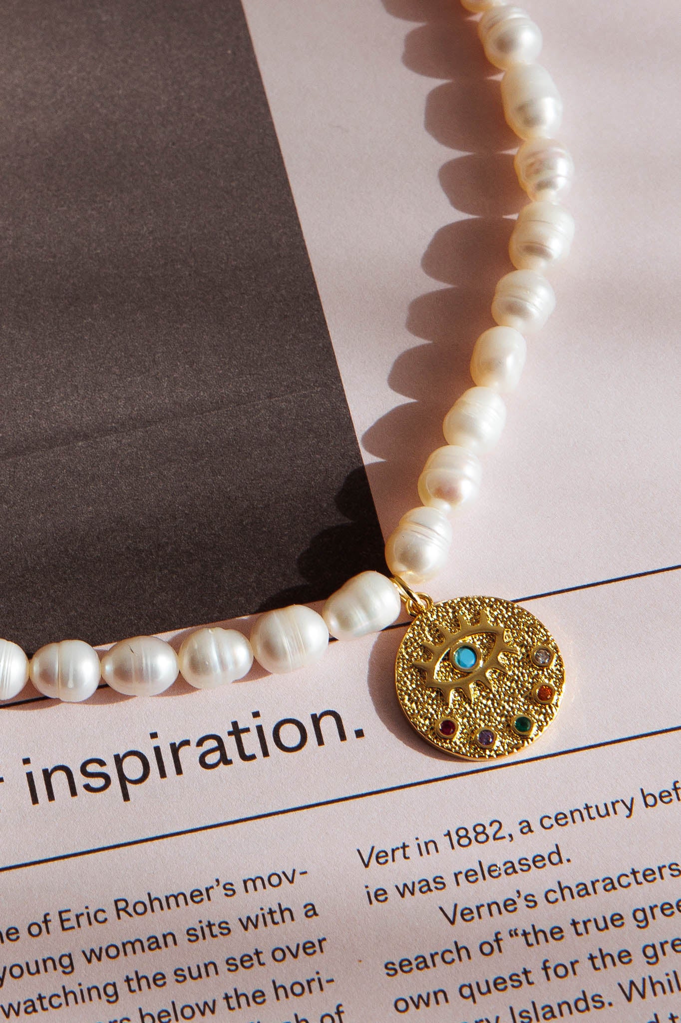 Evil Eye Freshwater Pearl Necklace Gold - Image 2