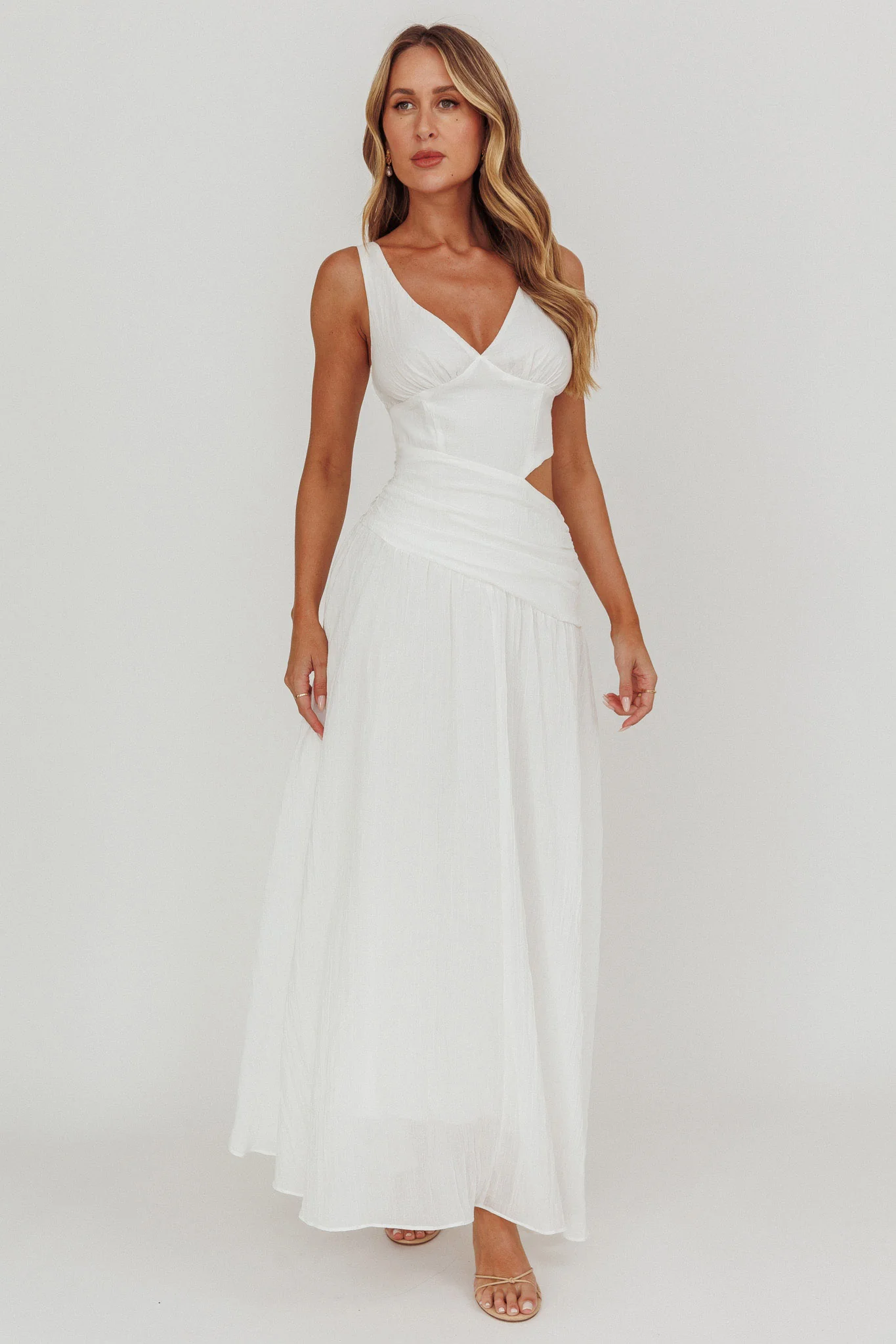 First Dates Waist Cut-Out Maxi Dress White - Image 4