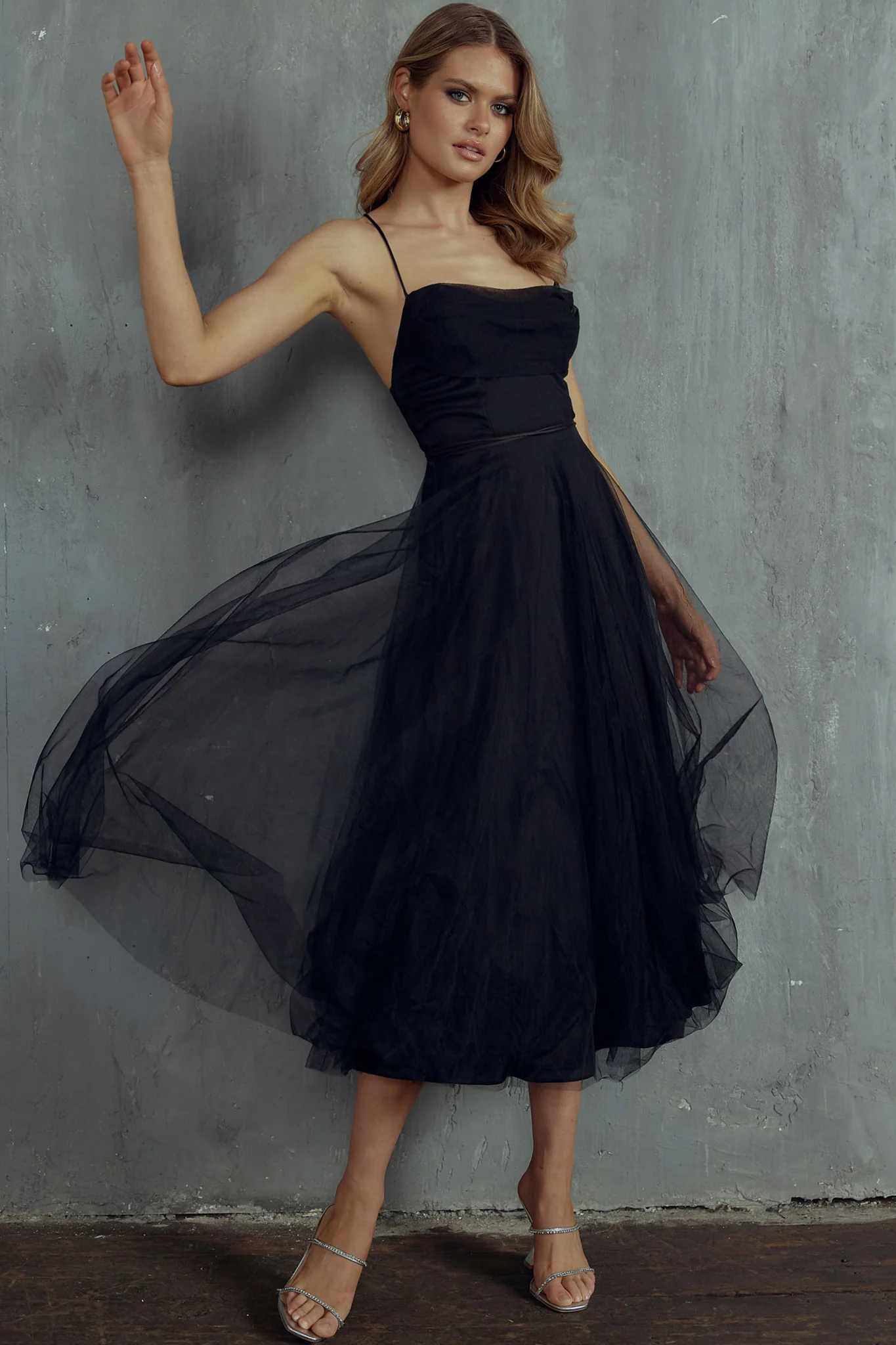 Floating By Pleated Neckline Mesh Midi Dress Black - Image 2