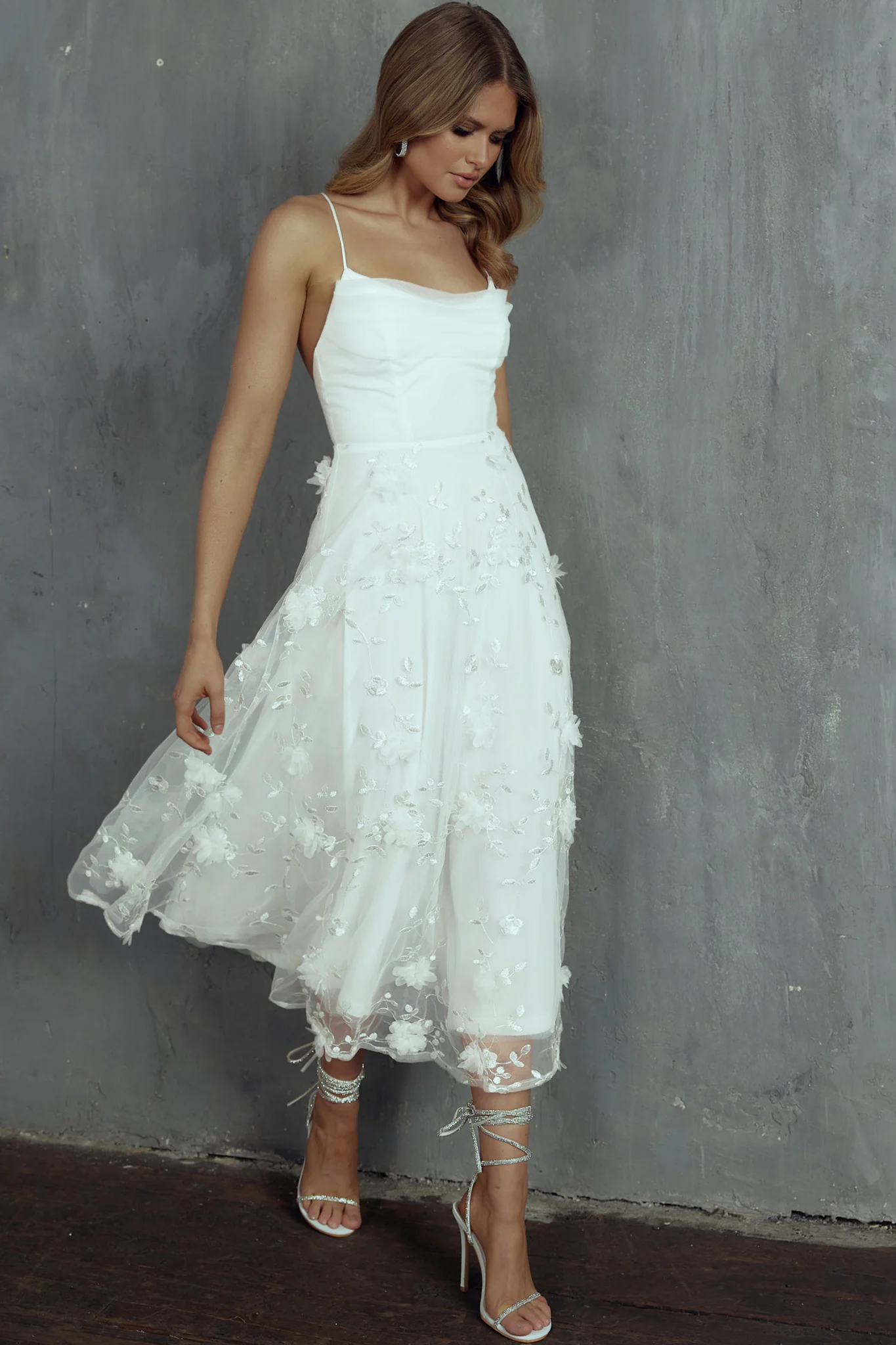 Floating By Pleated Neckline Mesh Midi Dress Embellished White - Image 5