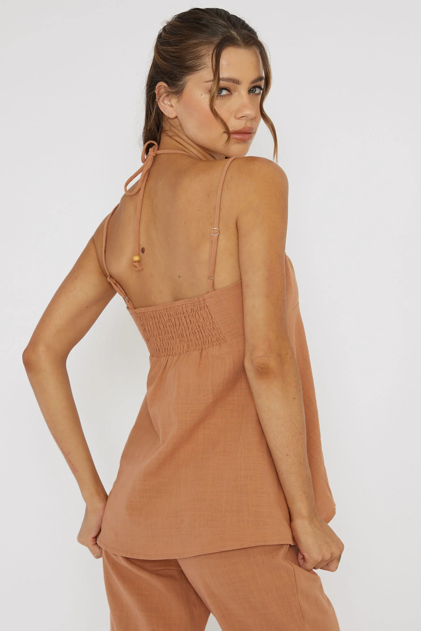 Freestyle Neck Tie Top Sand - Image 2