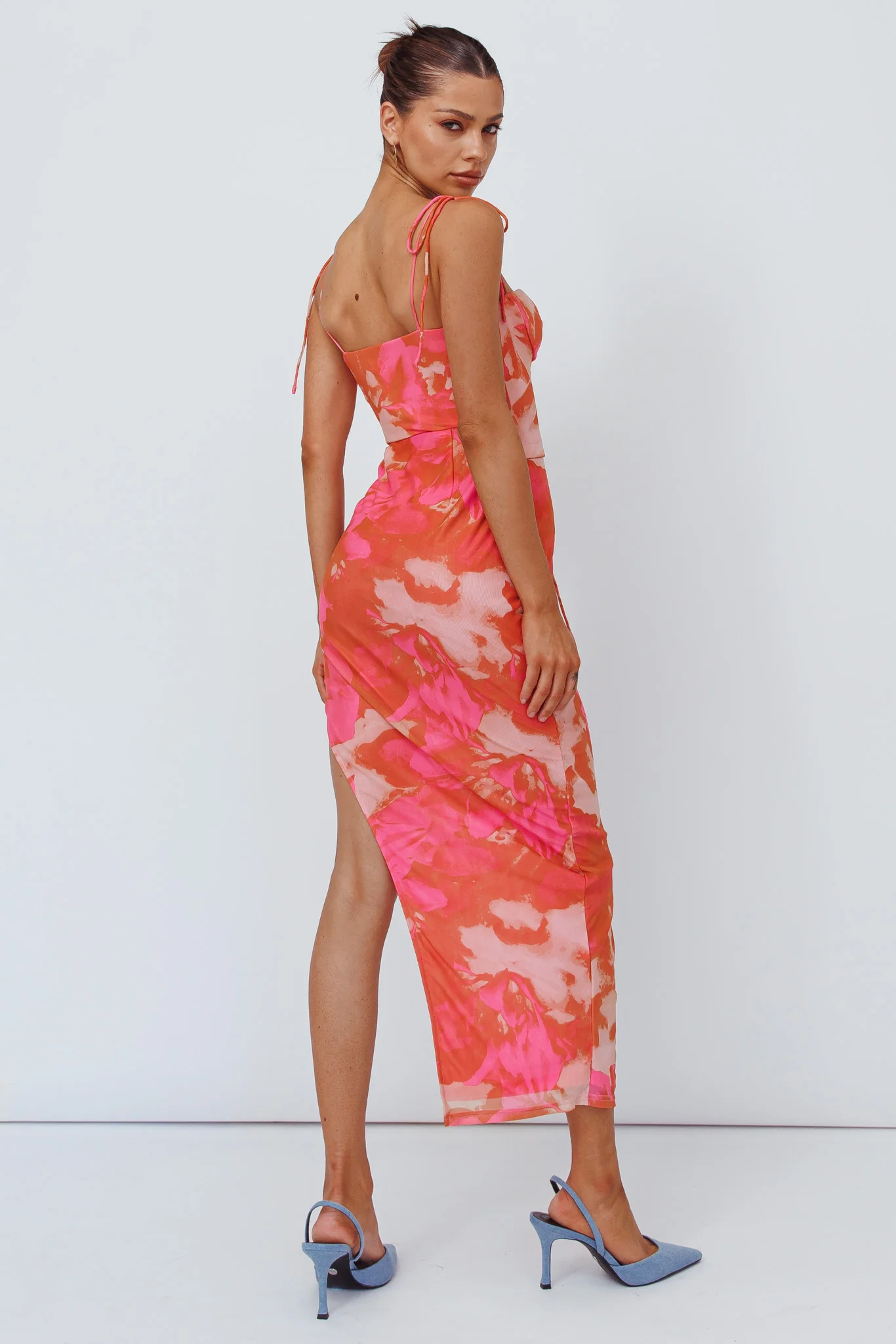 Gabrielle Laced Bodice Midi Dress Pink - Image 2