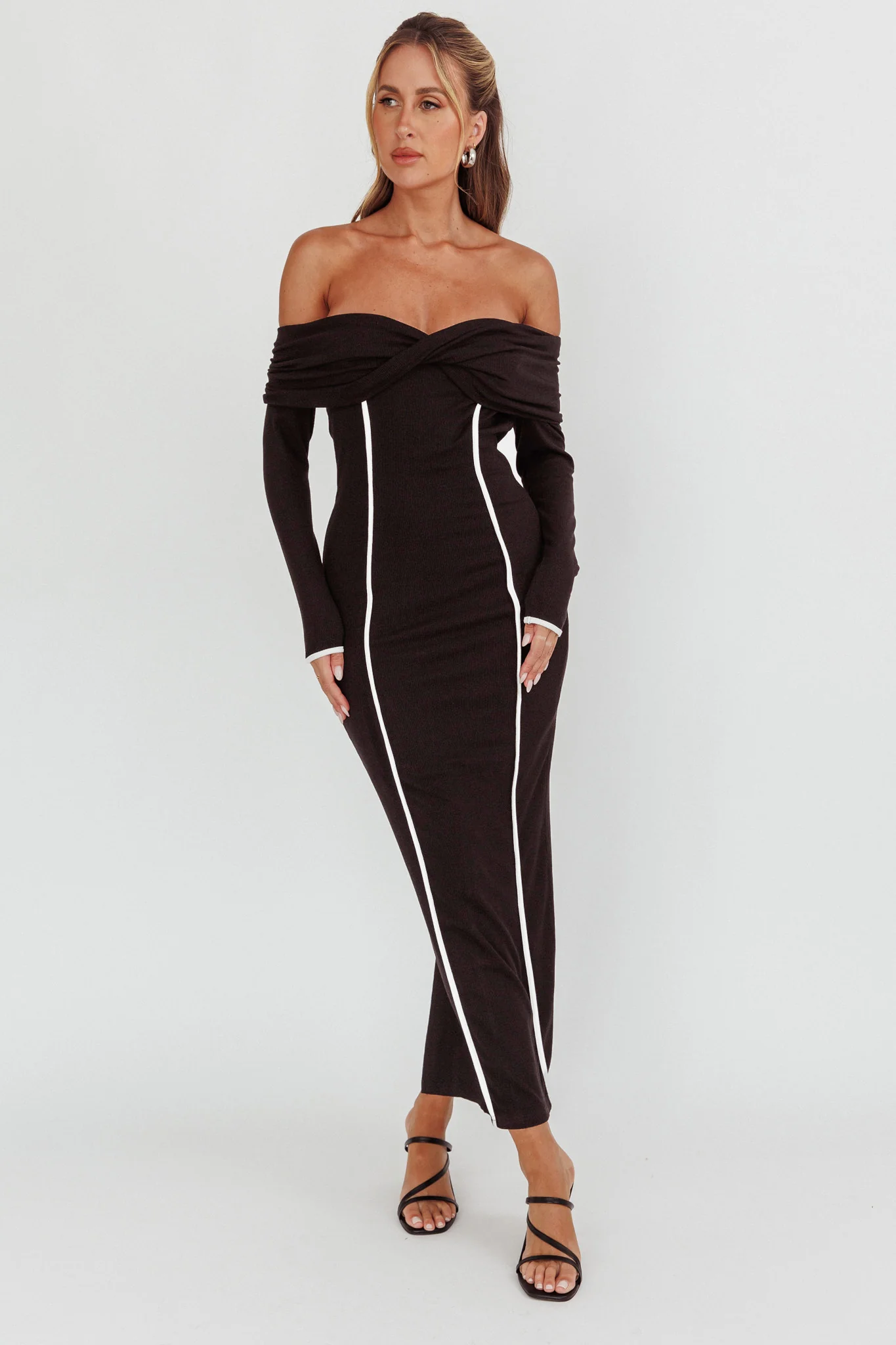 Genesis Off-Shoulder Long Sleeve Maxi Dress Black - Image 5