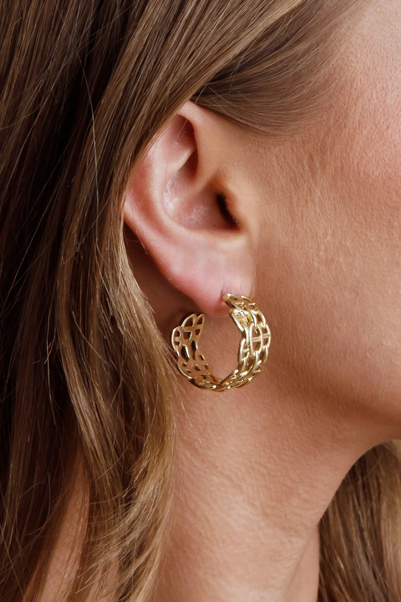 Georgiana Open Chain Hoop Earrings Gold - Image 3
