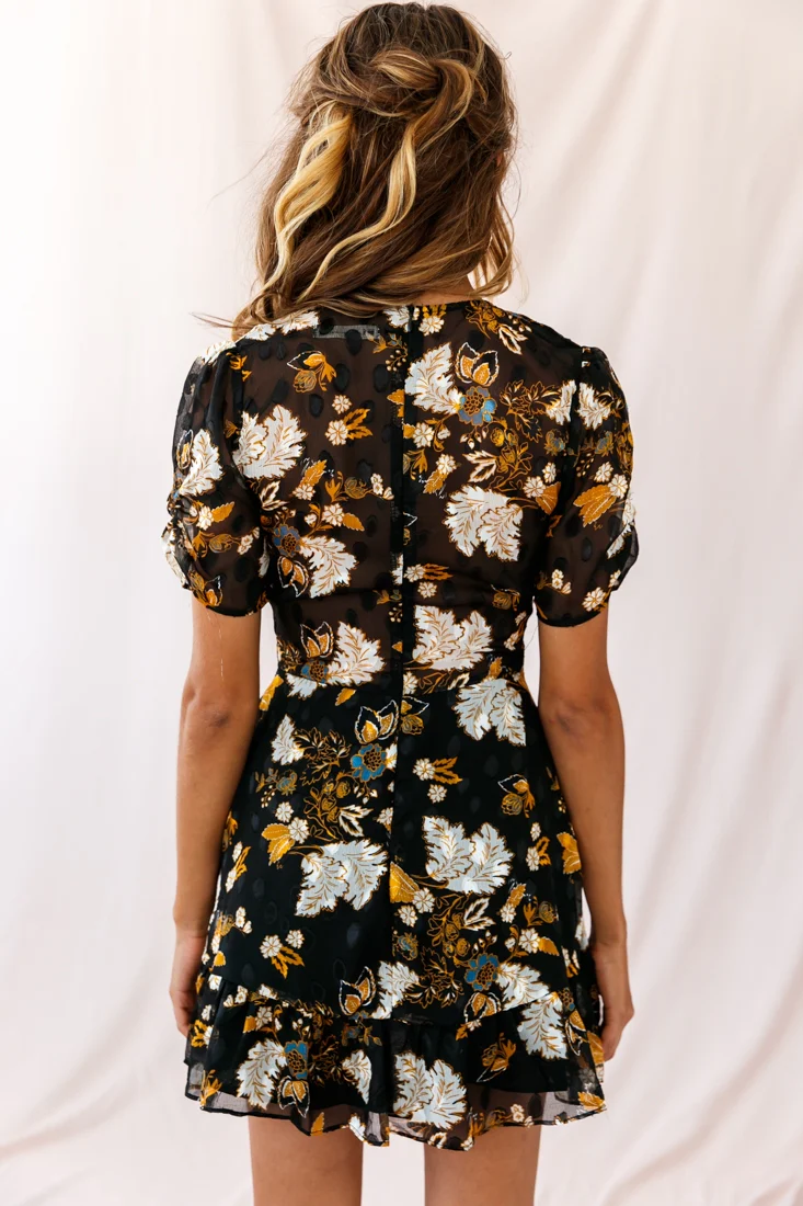 Georgina Ruched Sleeve Tea Dress Black - Image 4