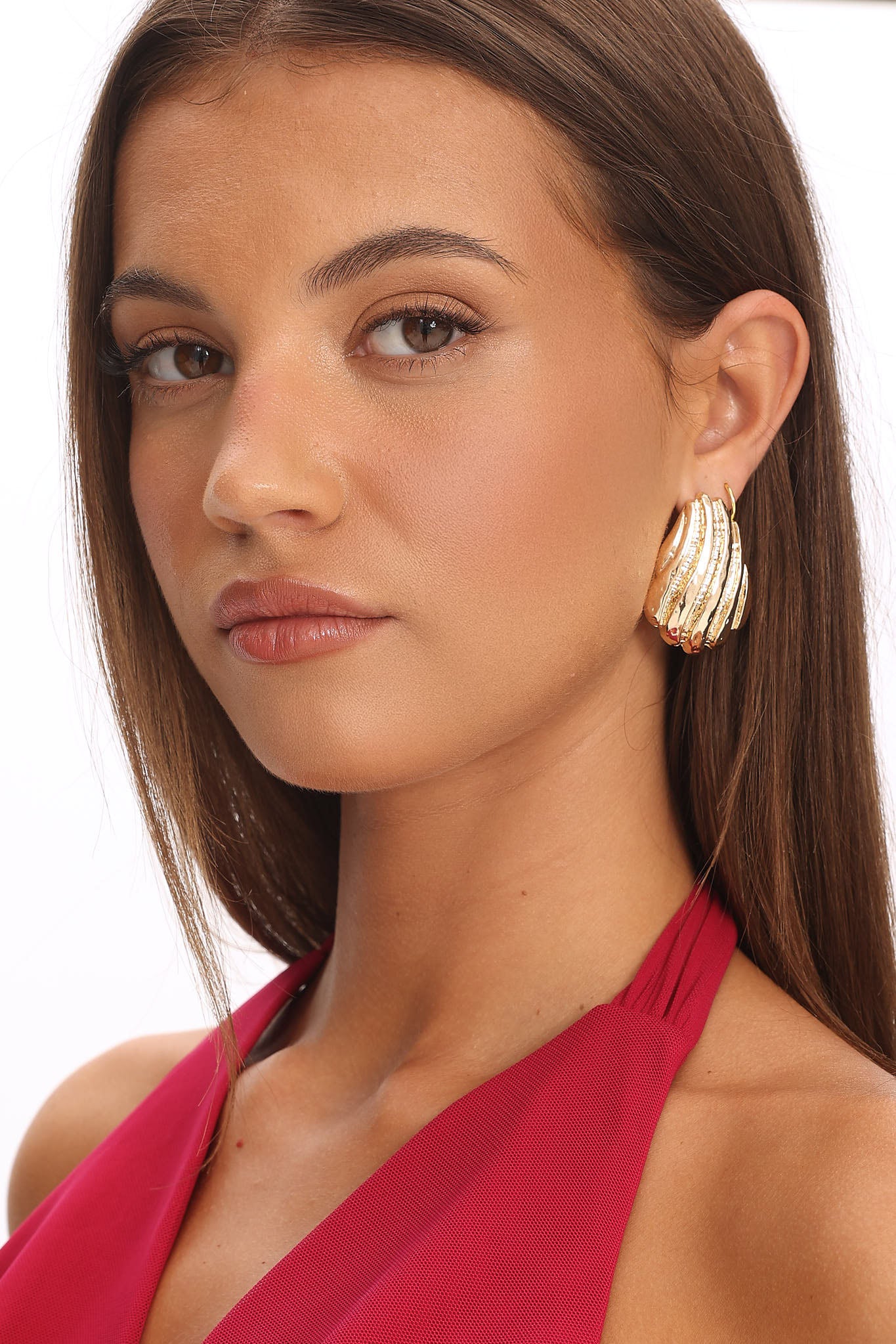 Gloria Ridged Earrings Gold - Image 3