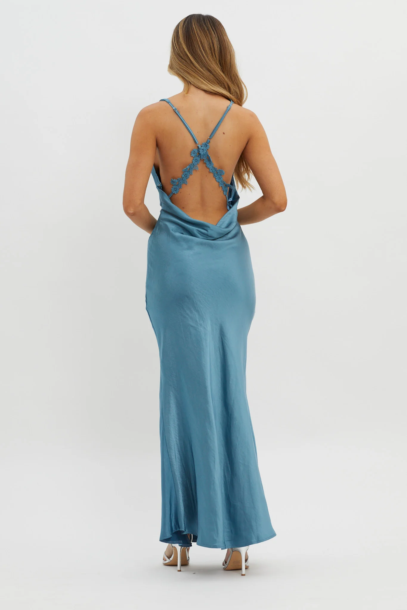 Gwendelynn Floral Back Strap Dress Blue - Image 2