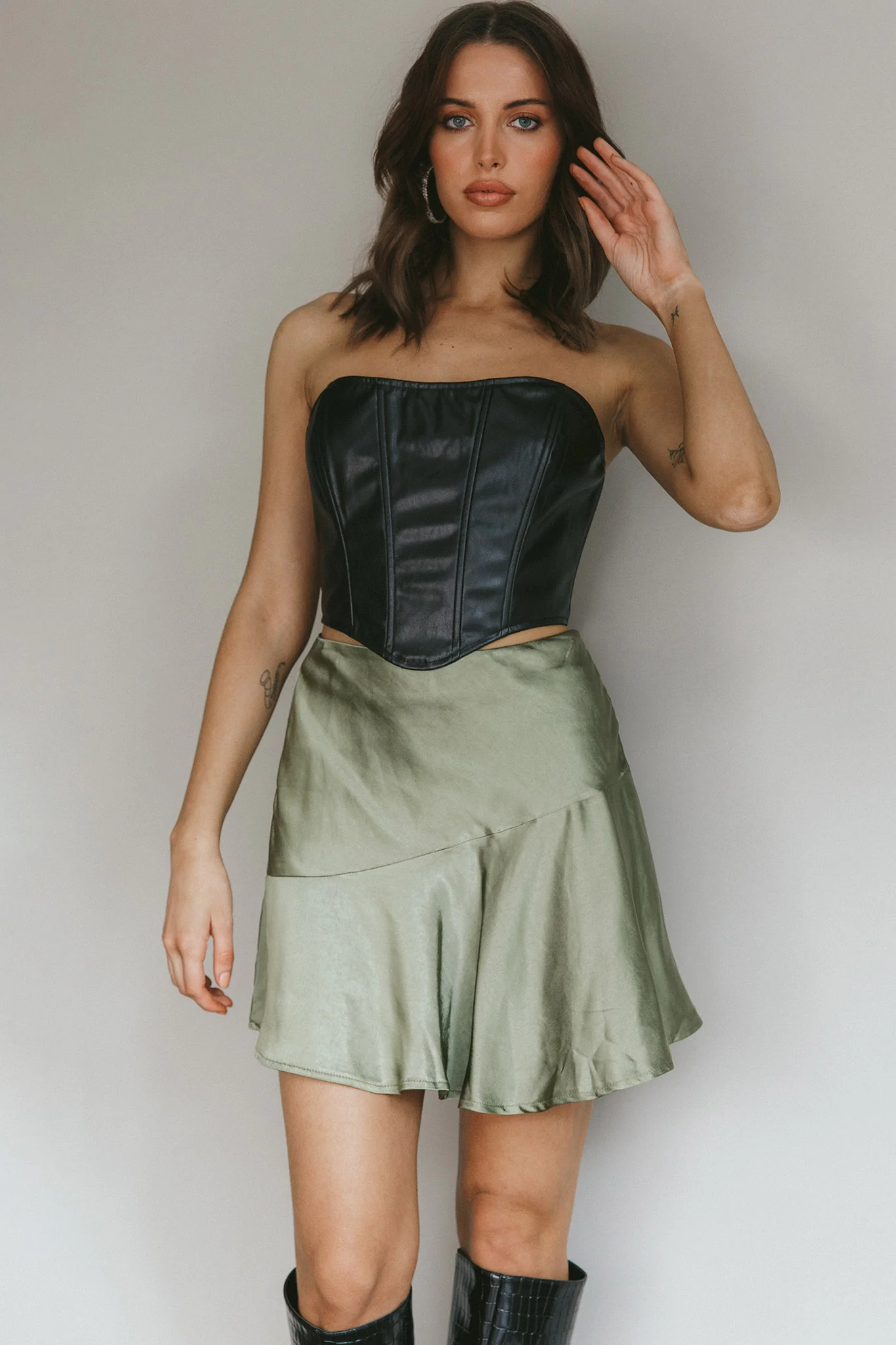 Gwyneth Flounce Mini Skirt Khaki - Image 4