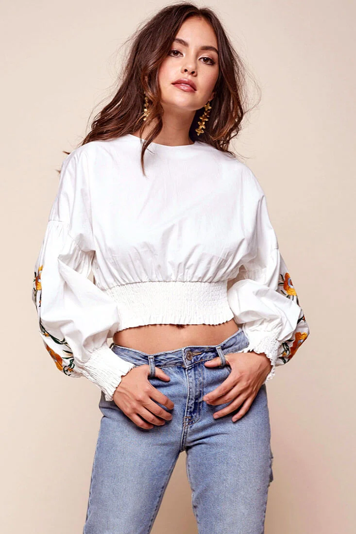 Halle Floral Puff Sleeved Cropped Top White - Image 2
