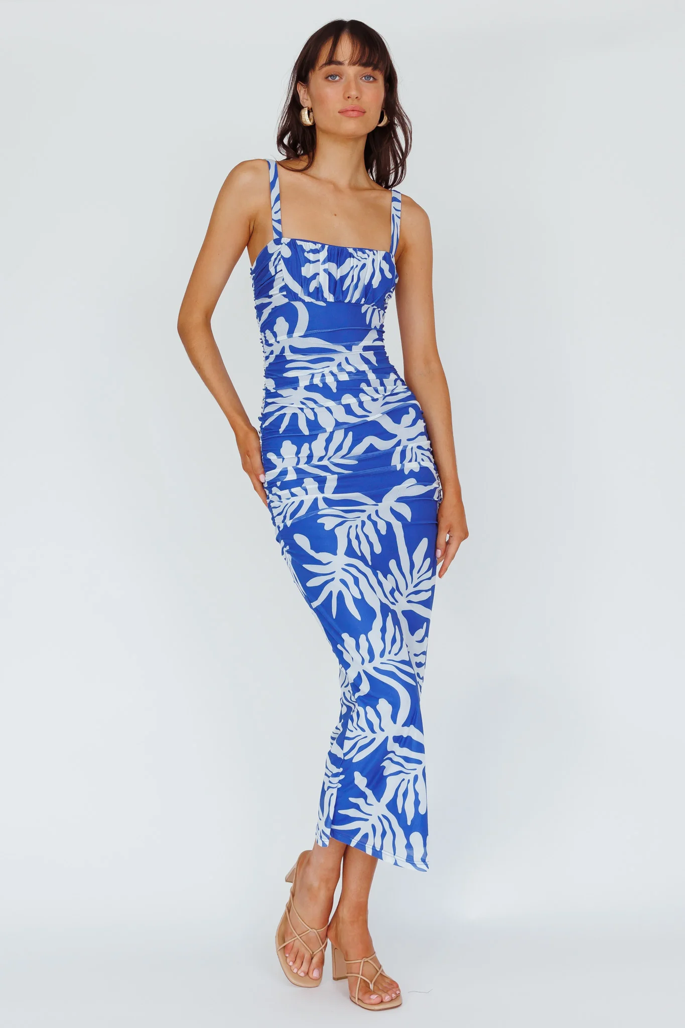 Hawaiian Sun Ruched Bust Midi Dress Print Blue - Image 5