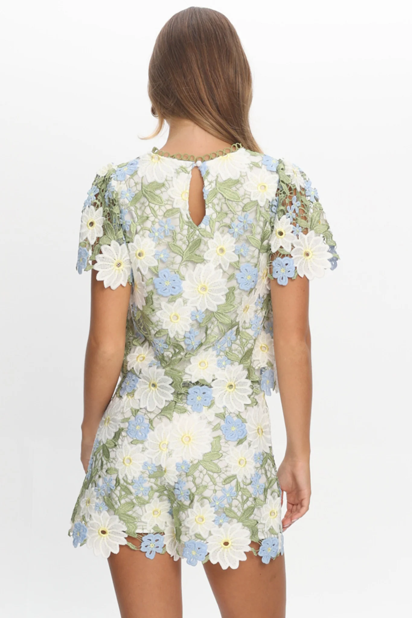 Heatwave Embroidered Shorts Floral Green - Image 3