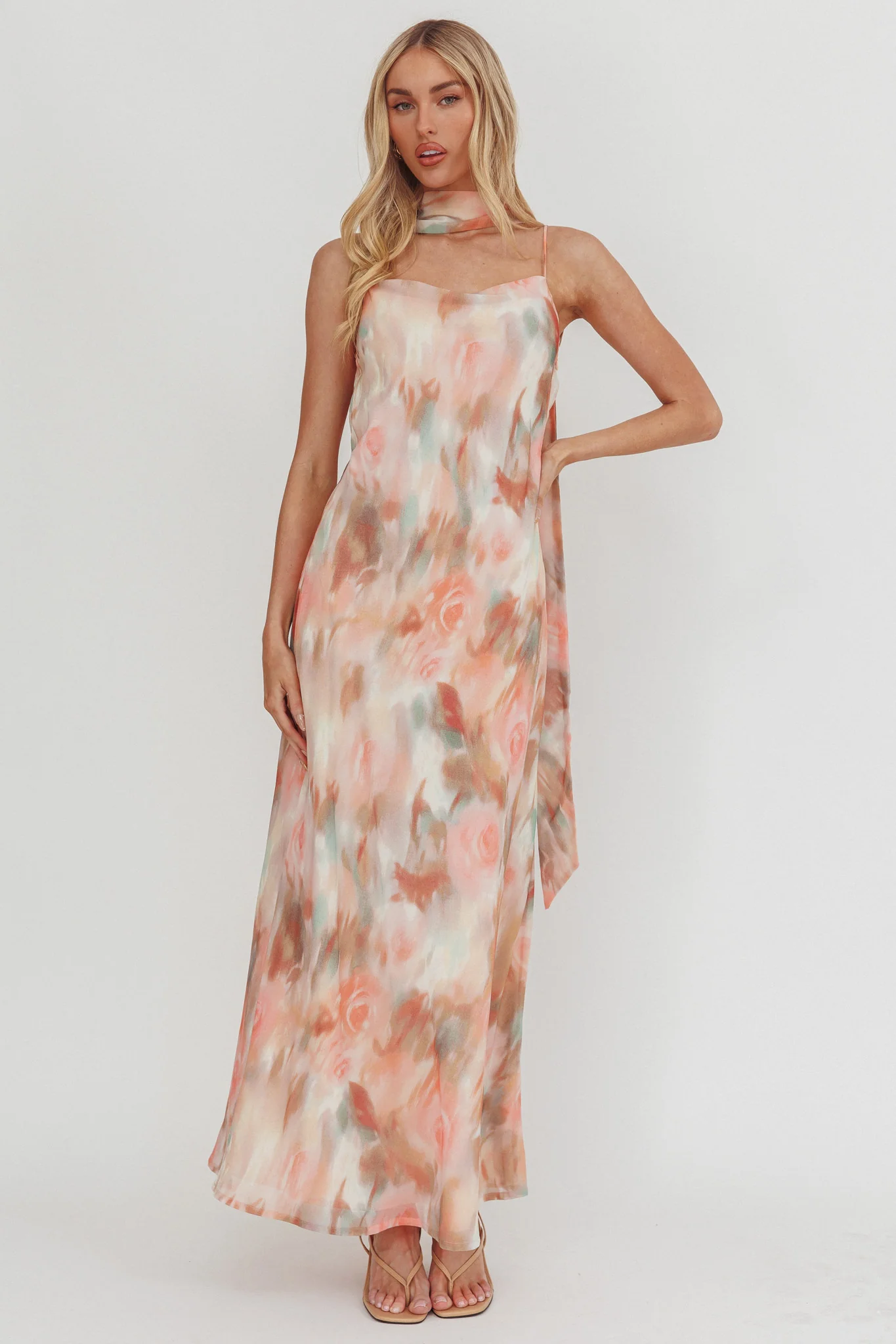 Helsi Cowl Back Maxi Dress Print Pink - Image 4