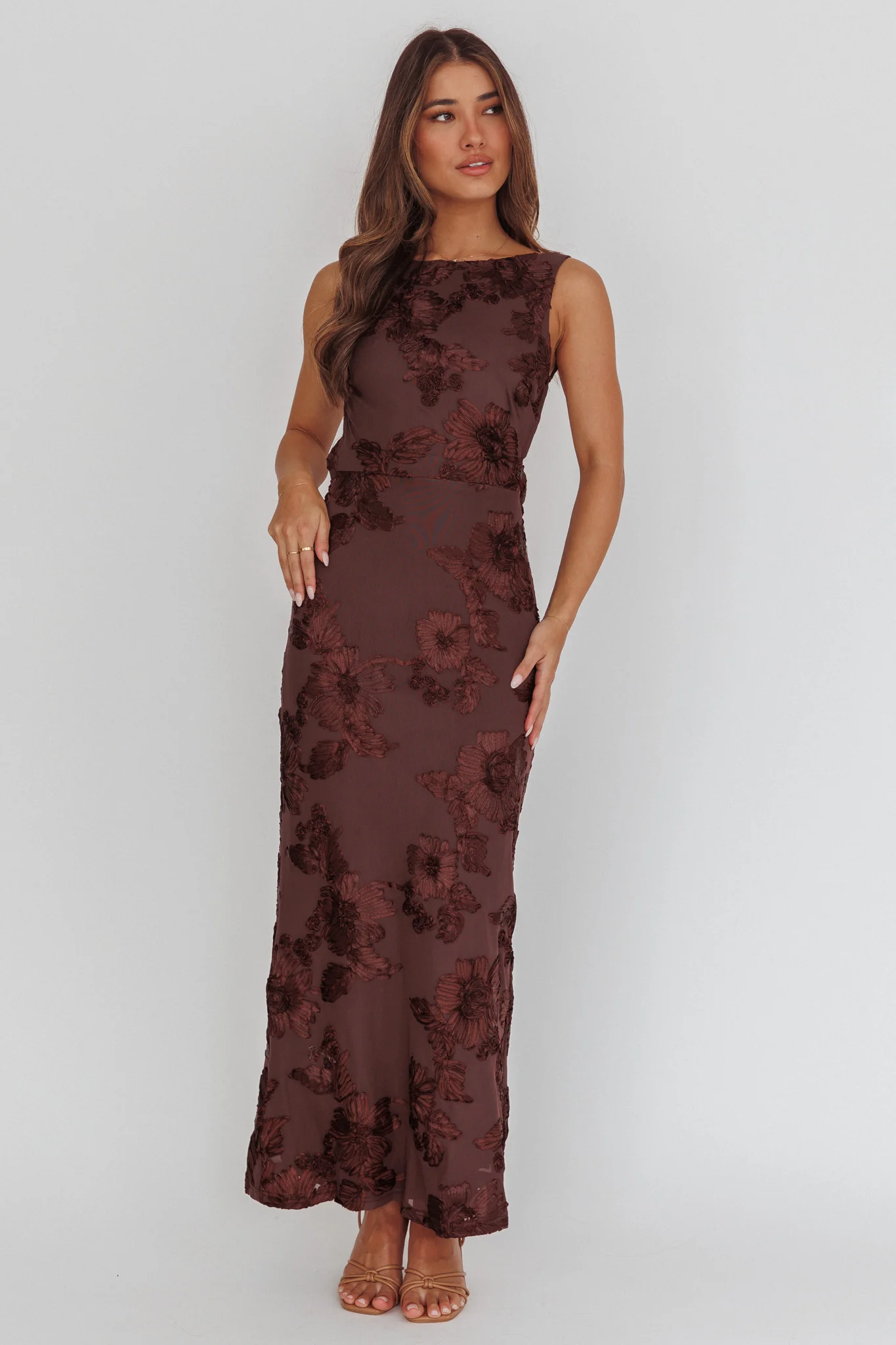 Helsi Low Back Maxi Dress Floral Chocolate - Image 2