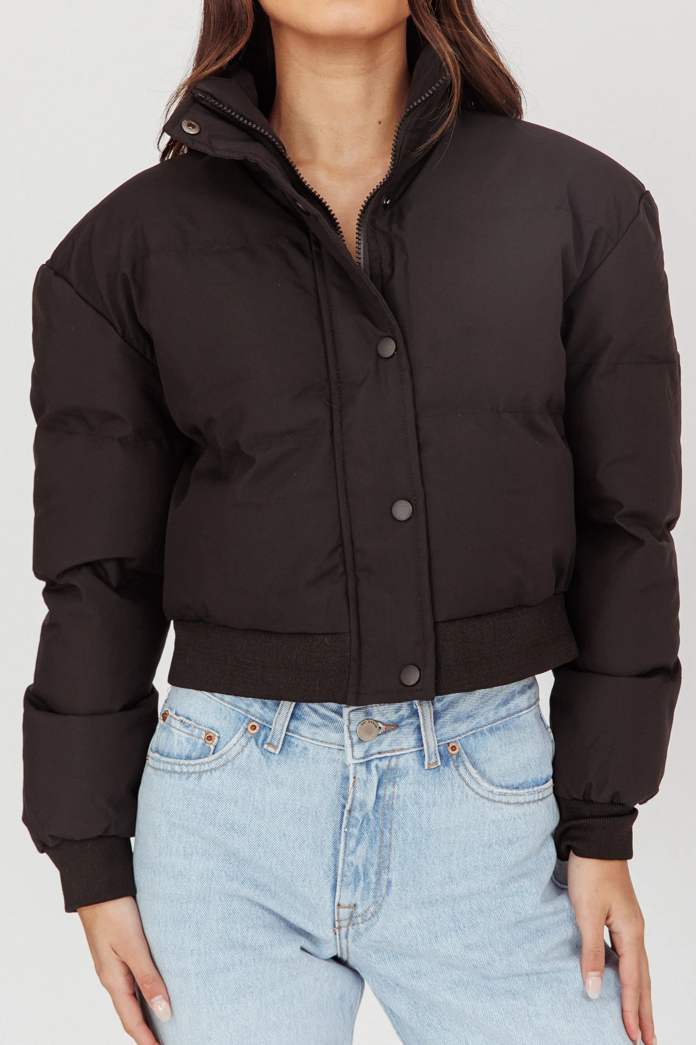 Infatuation Cropped Puffer Jacket Black - Image 4