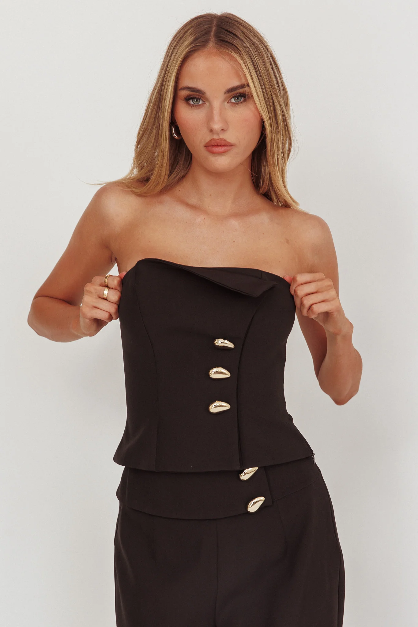 Ishani Hardware Decoration Strapless Top Black - Image 7