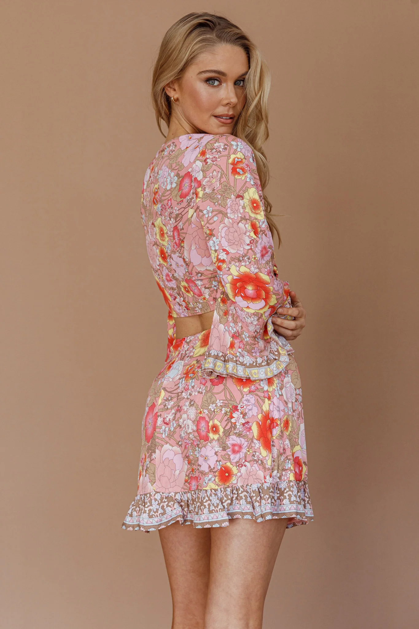 Island Girl Long Sleeve Tied Crop Top Floral Pink - Image 2