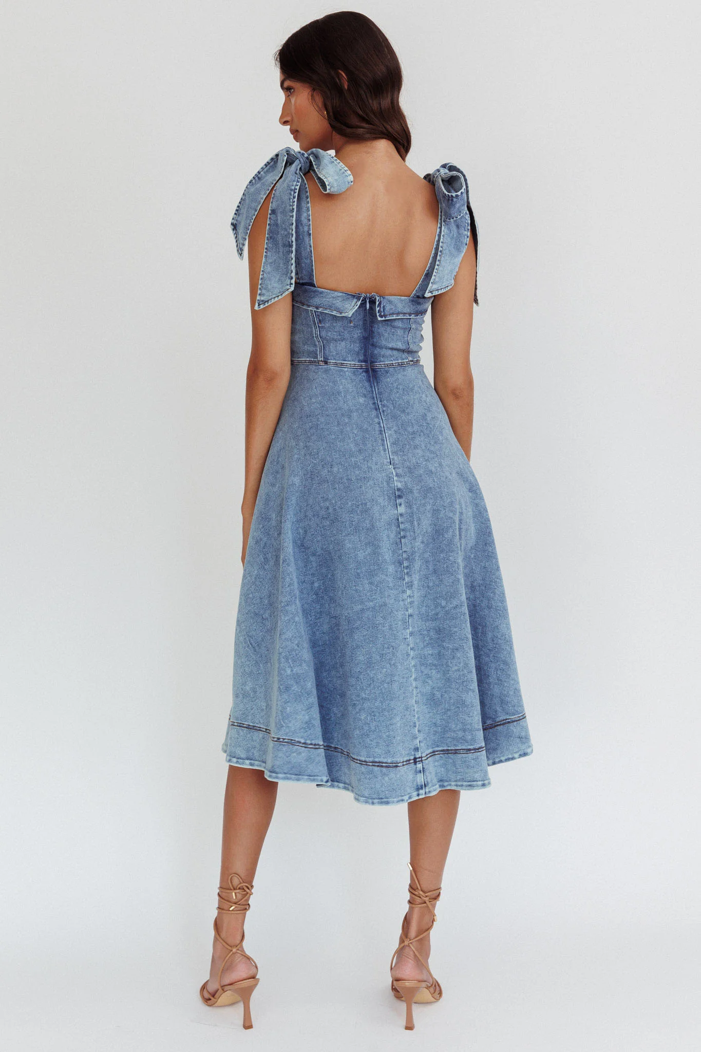 Jeanie Bow Shoulder Midi Dress Wash Denim Blue - Image 2