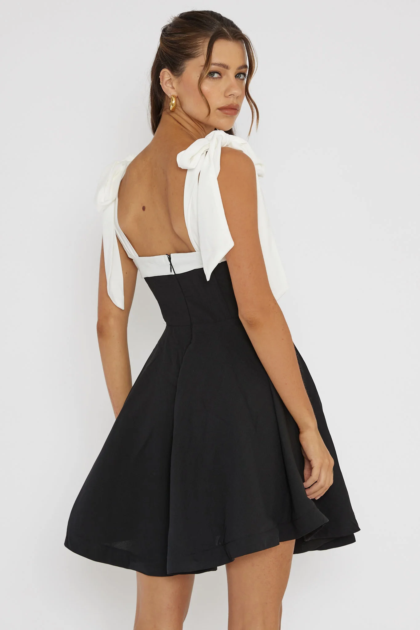Jeanie Bow Shoulder Mini Dress Black - Image 2