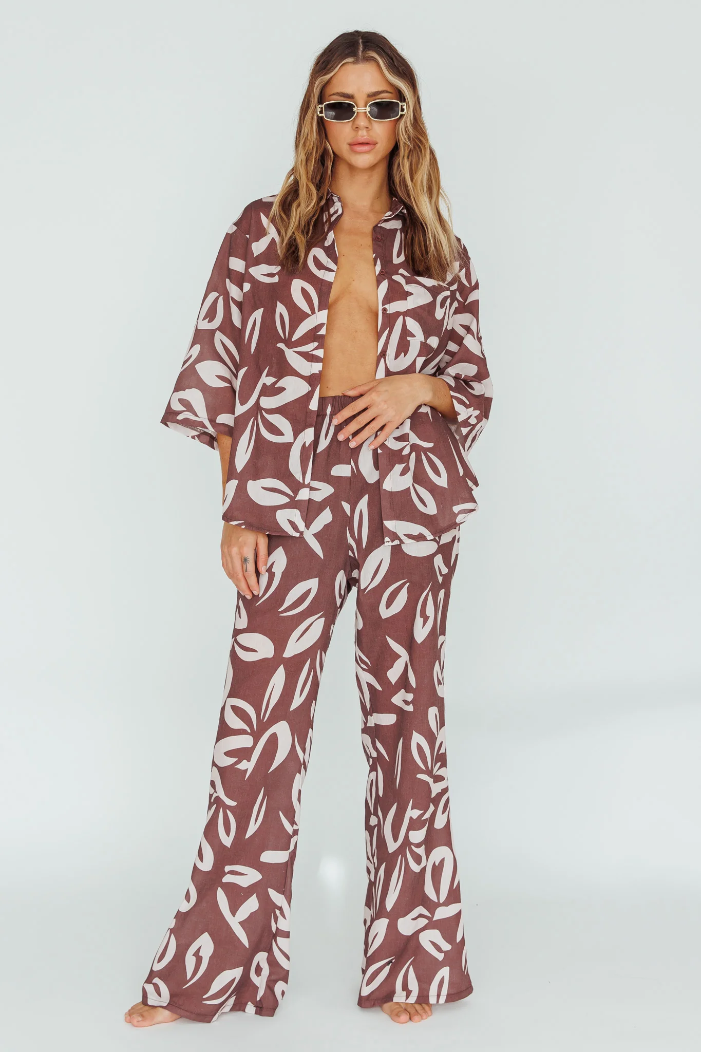 Just A Hunch Button Shirt Leaf Print Chocolate - Image 3