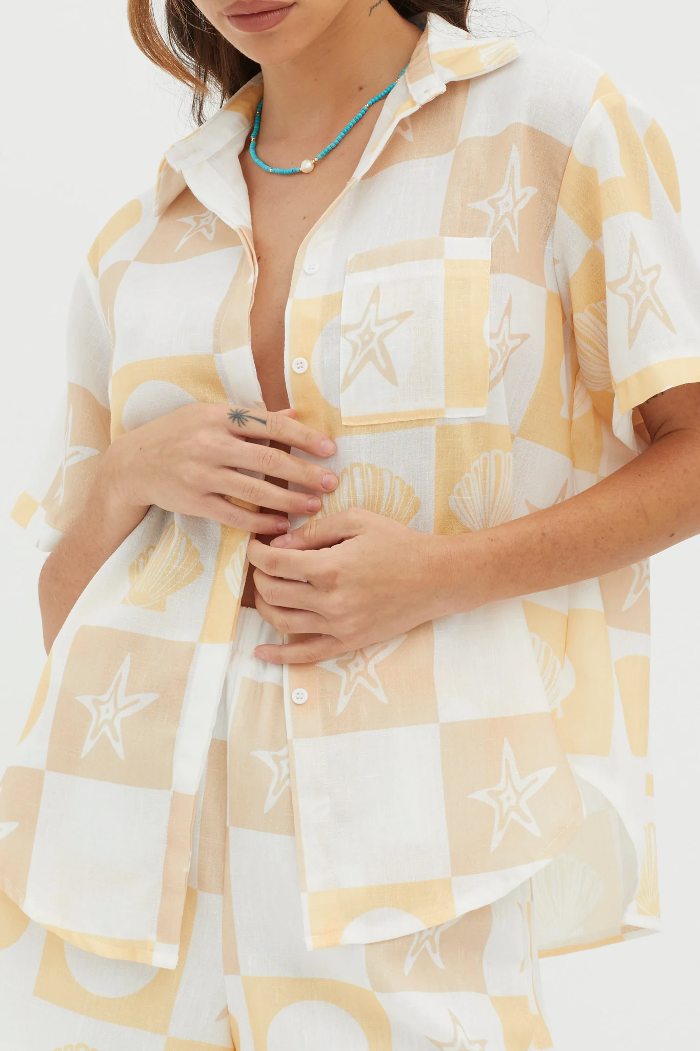 Just A Hunch Button Shirt Shell Print Yellow Multi - Image 4