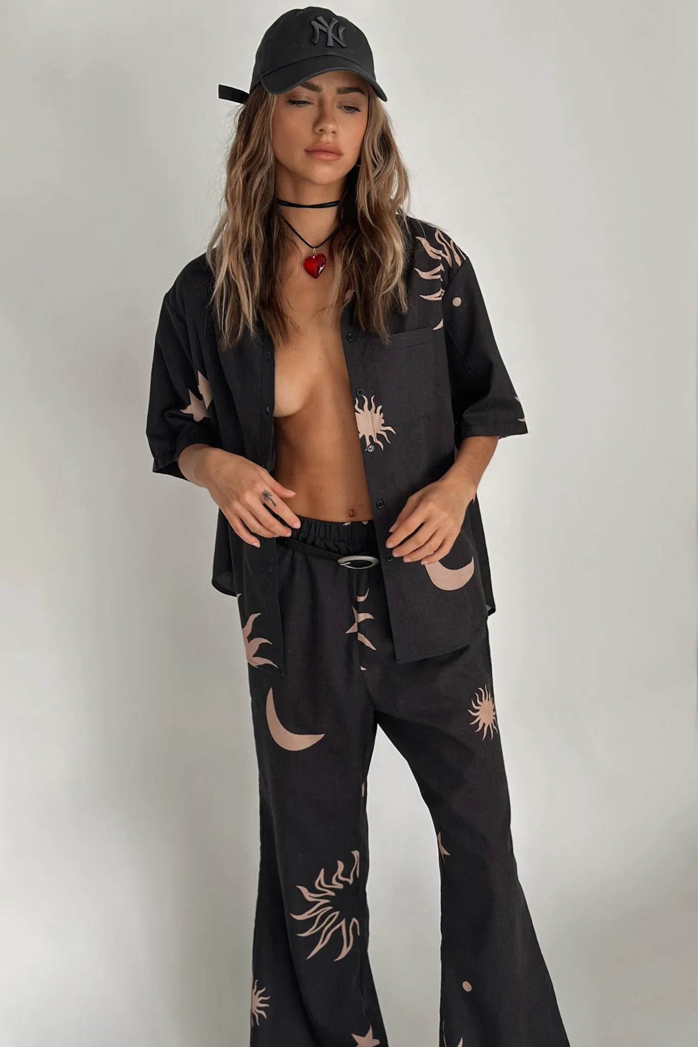 Just A Hunch Pants Sun Moon Black - Image 3