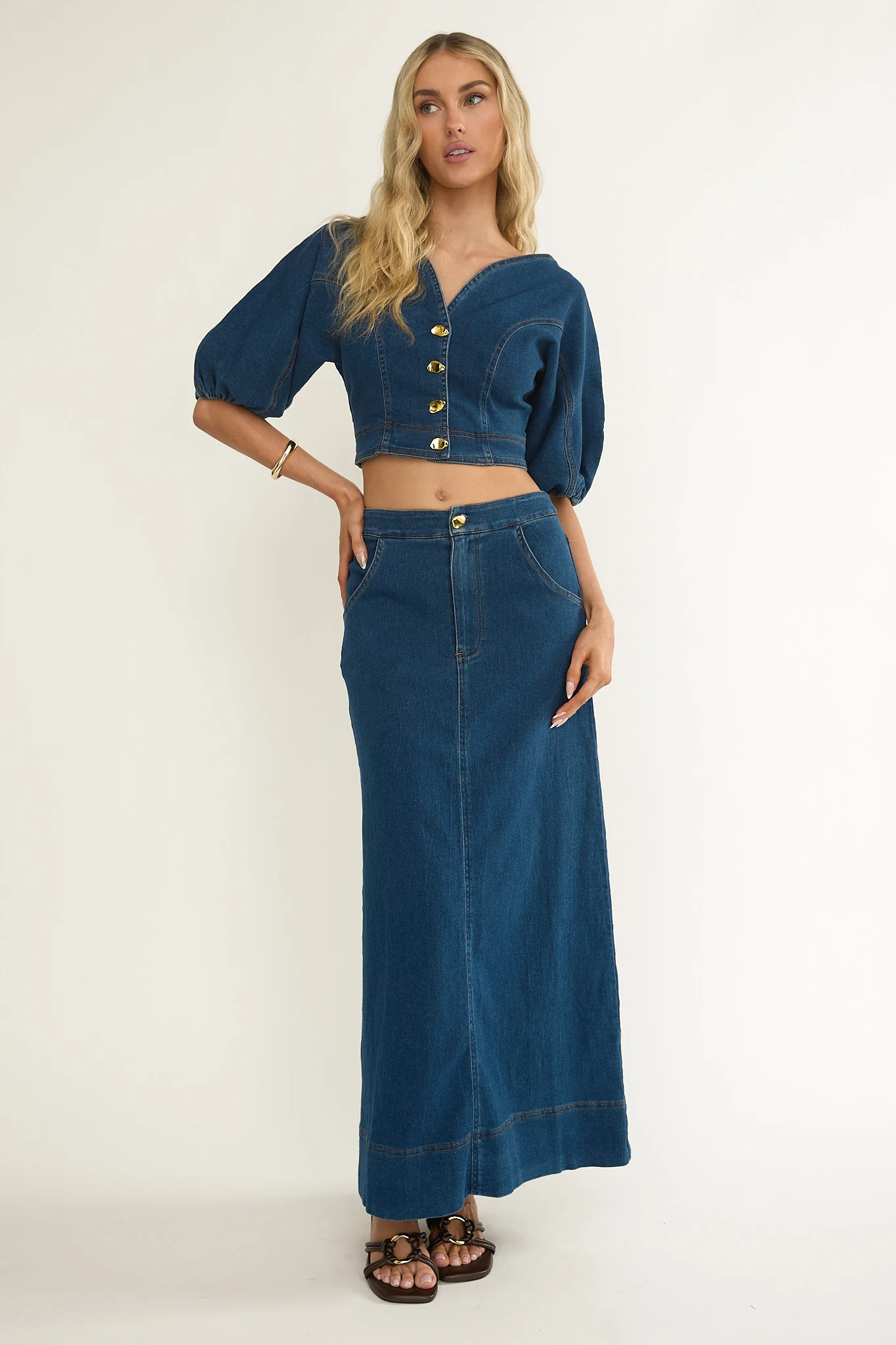 Kaelis Bubble Sleeve Button Top Denim - Image 4