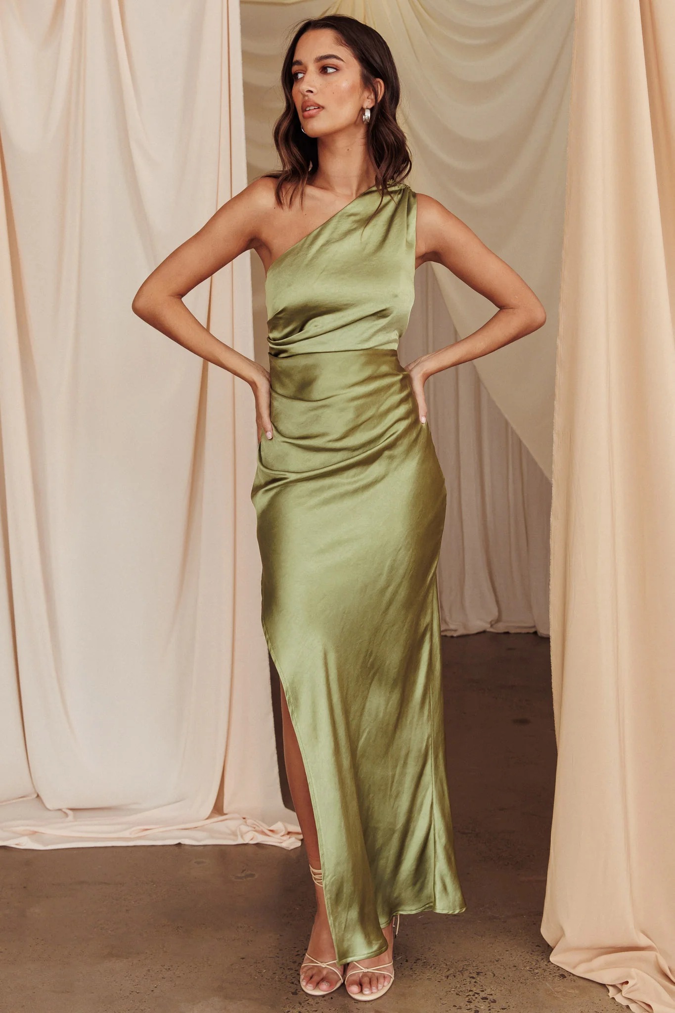 Kamillia One-Shoulder Split Maxi Dress Olive - Image 3