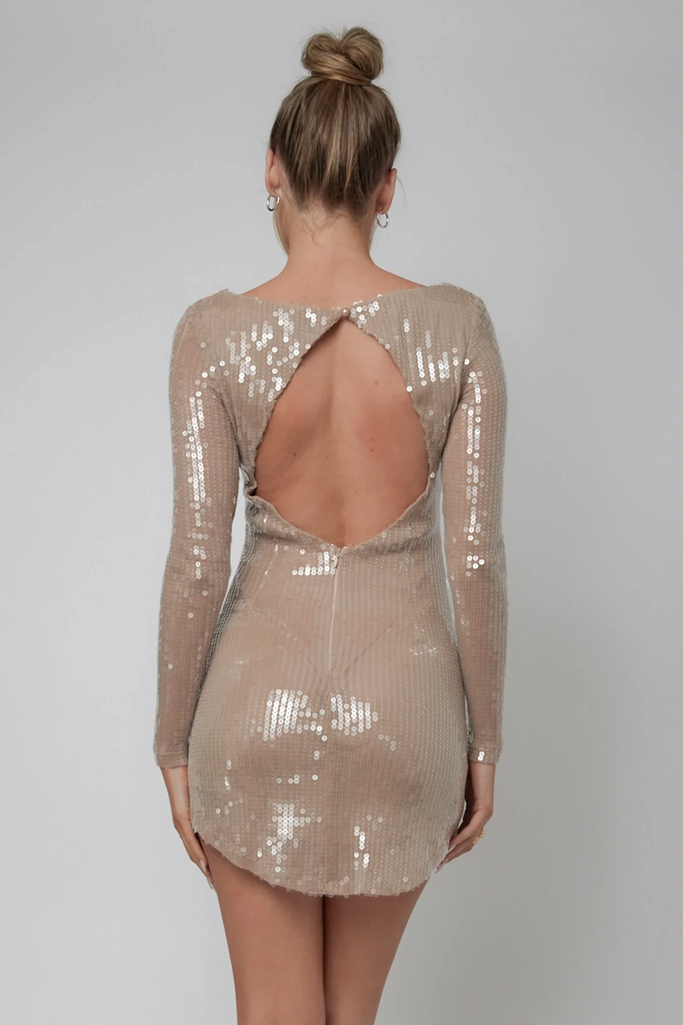 Karma Long Sleeve Keyhole Back Sequin Dress Nude - Image 3