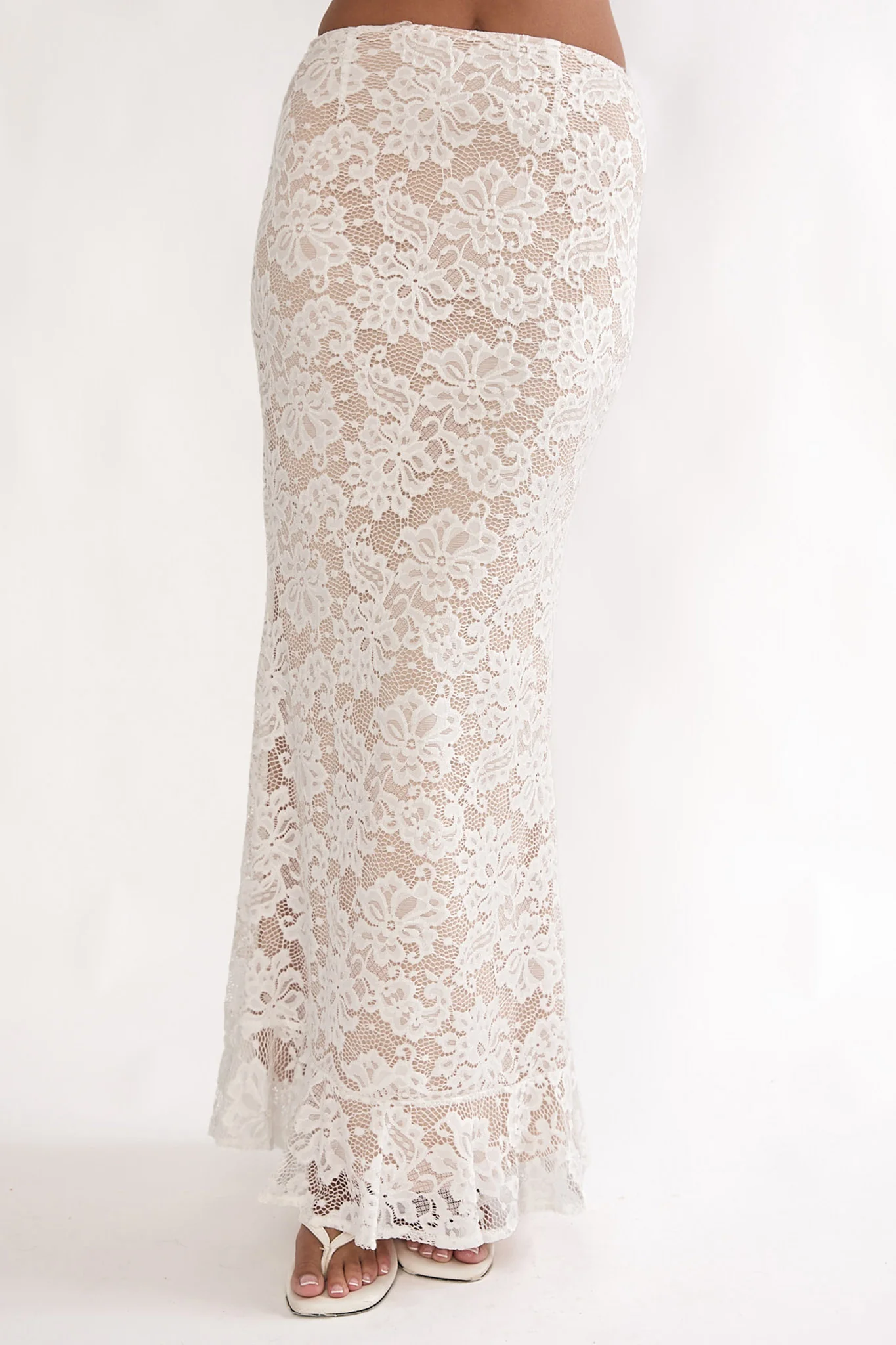 Kelina Ruffle Hem Lace Maxi Skirt White - Image 3