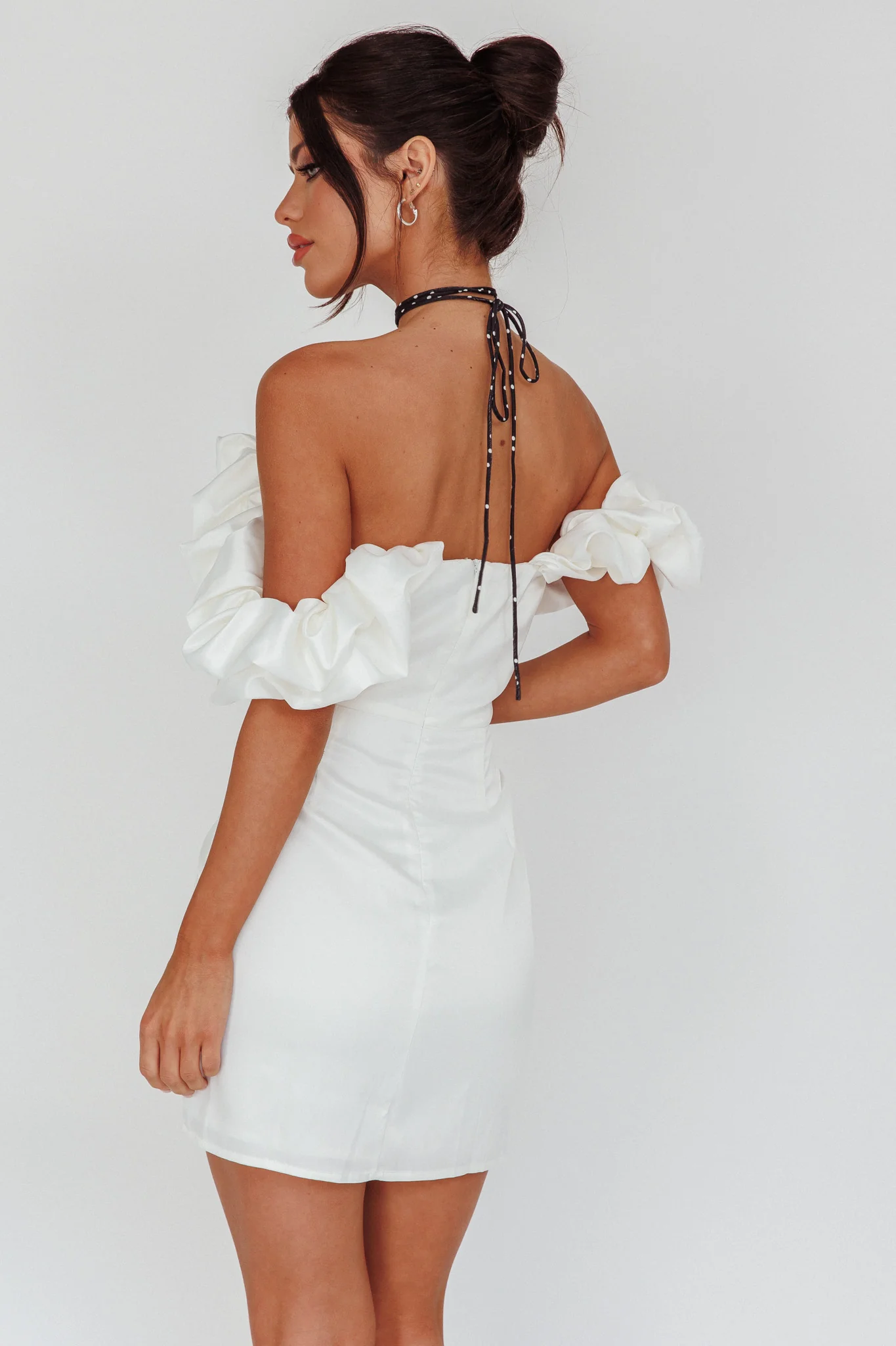 La Palma Off-Shoulder Mini Dress Off White - Image 2
