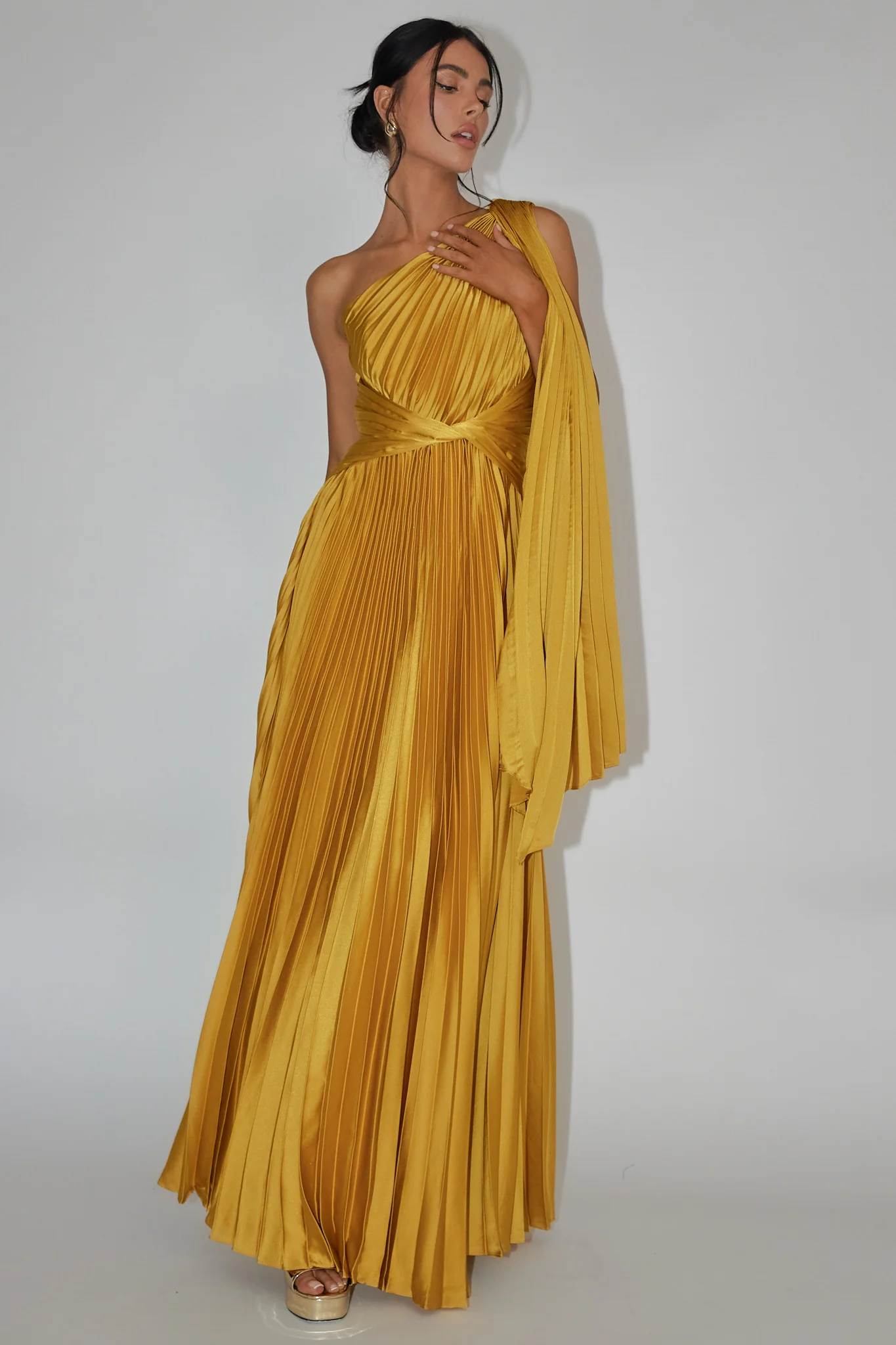 Laxmi Accordion Pleat Maxi Dress Moss - Image 3