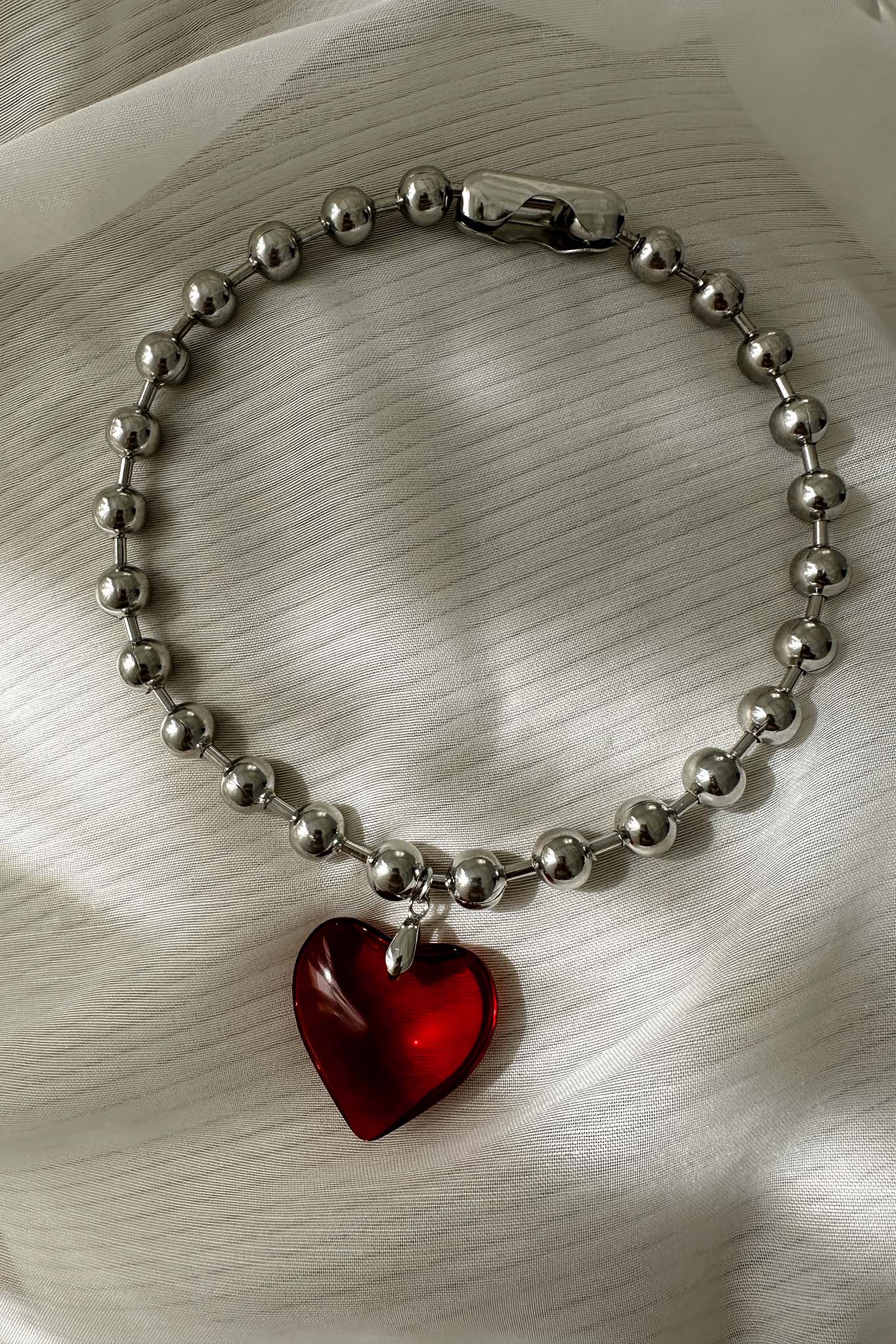 Lee Silver Bead Large Heart Necklace Red - Image 3