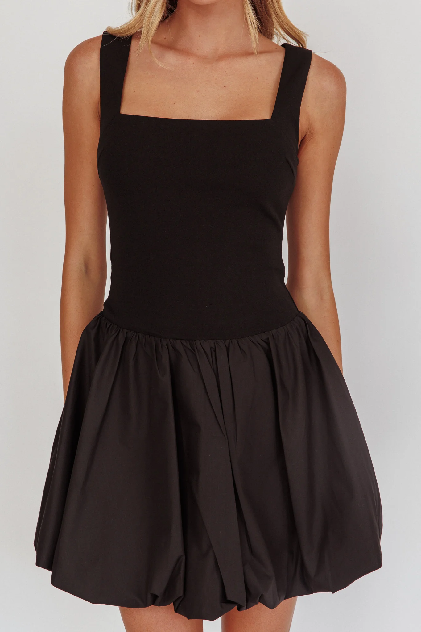 Like Art Square Neck Bubble Mini Dress Black - Image 3