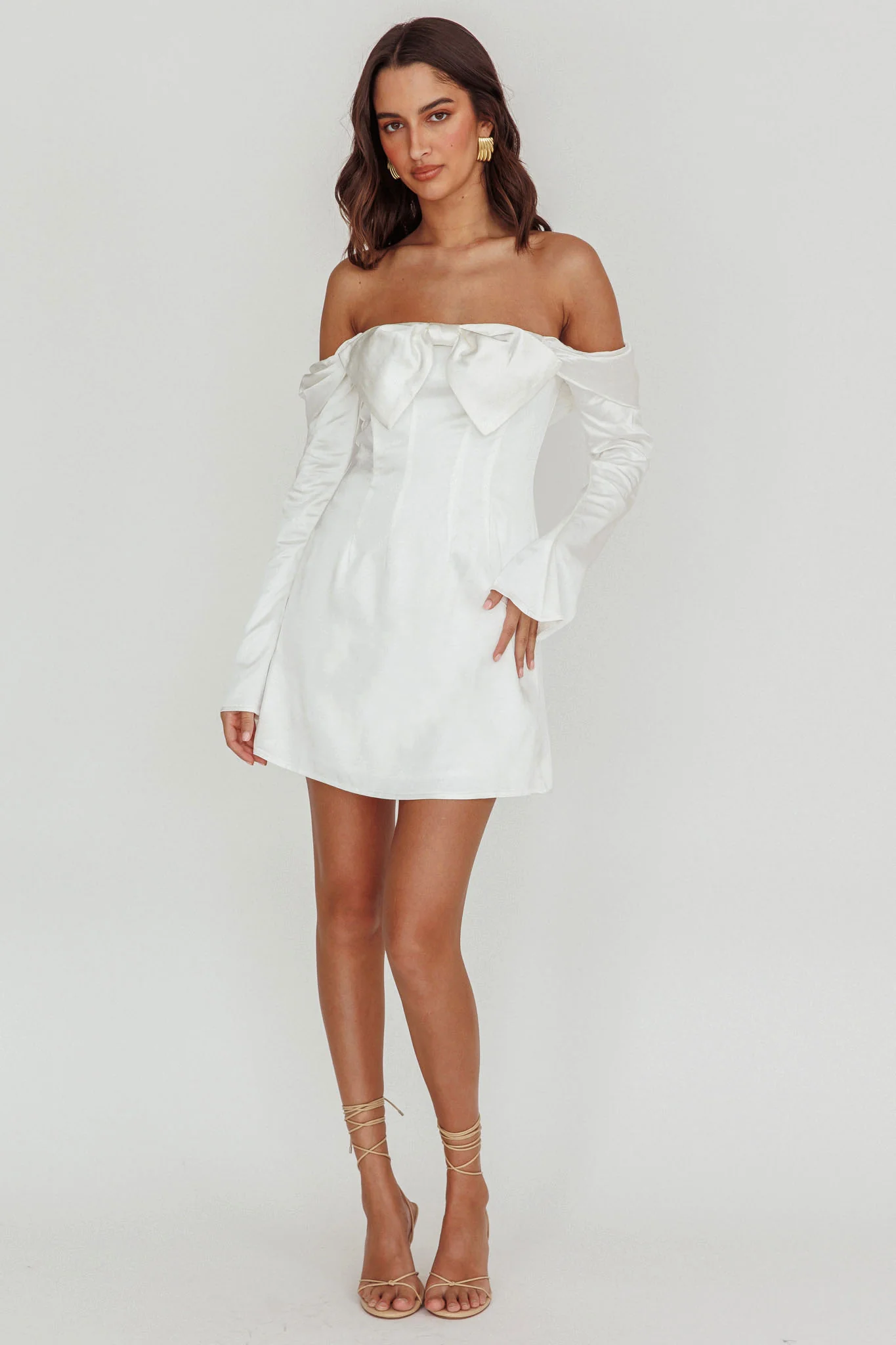 Lilith Off Shoulder Bow Mini Dress White - Image 4