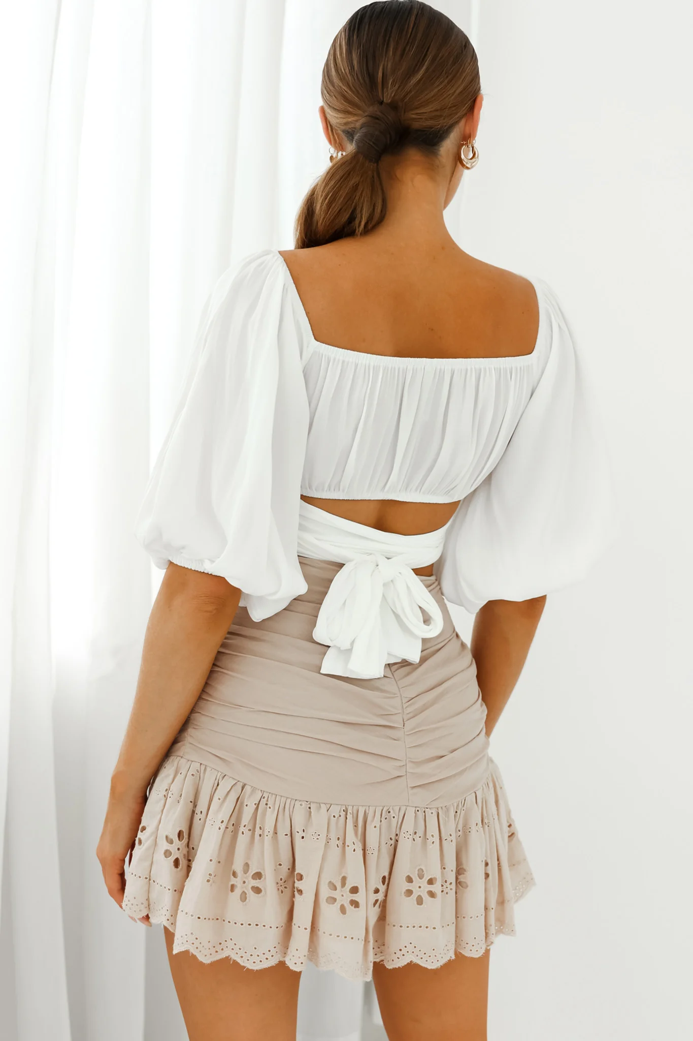 Linka Off-Shoulder Half Sleeve Tie-Back Crop Top White - Image 2