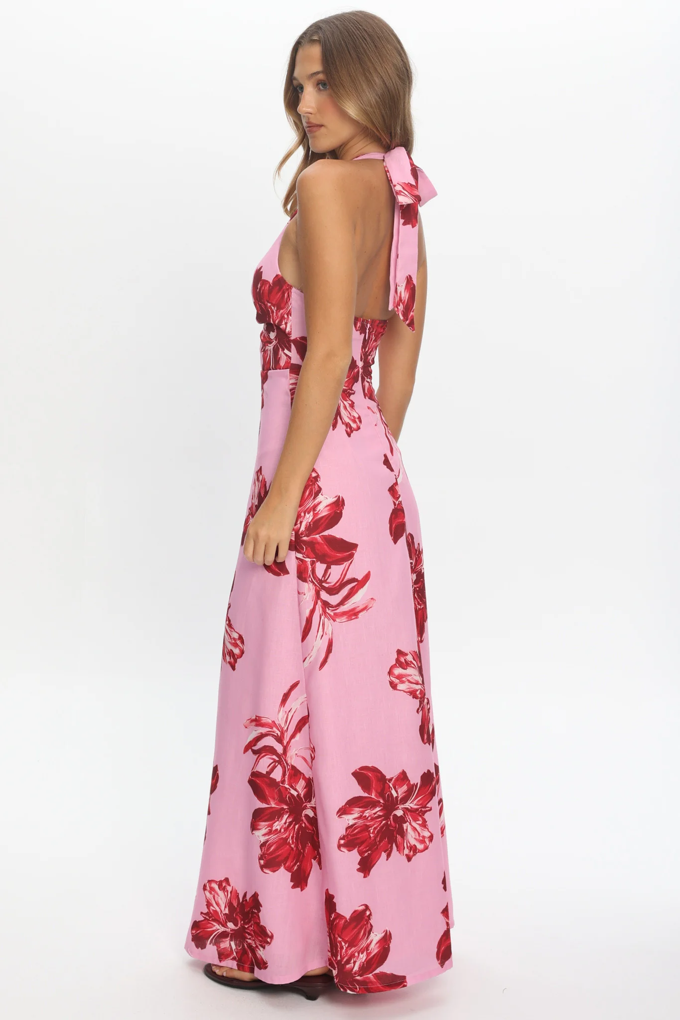 Lioren Plunging Halterneck Maxi Dress Floral Pink - Image 3