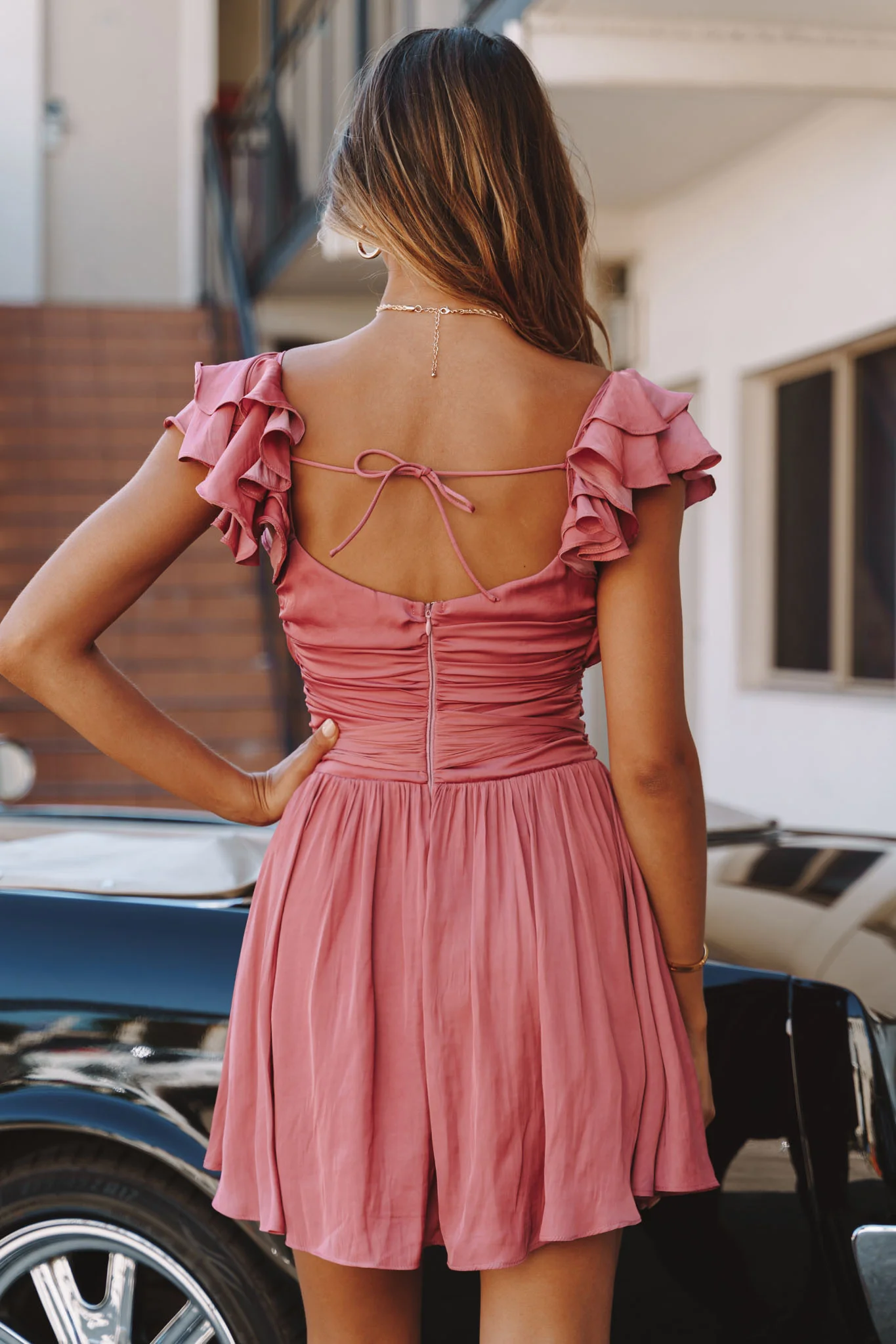 Lola Ruffle Shoulder Ruched Dress Rose - Image 5