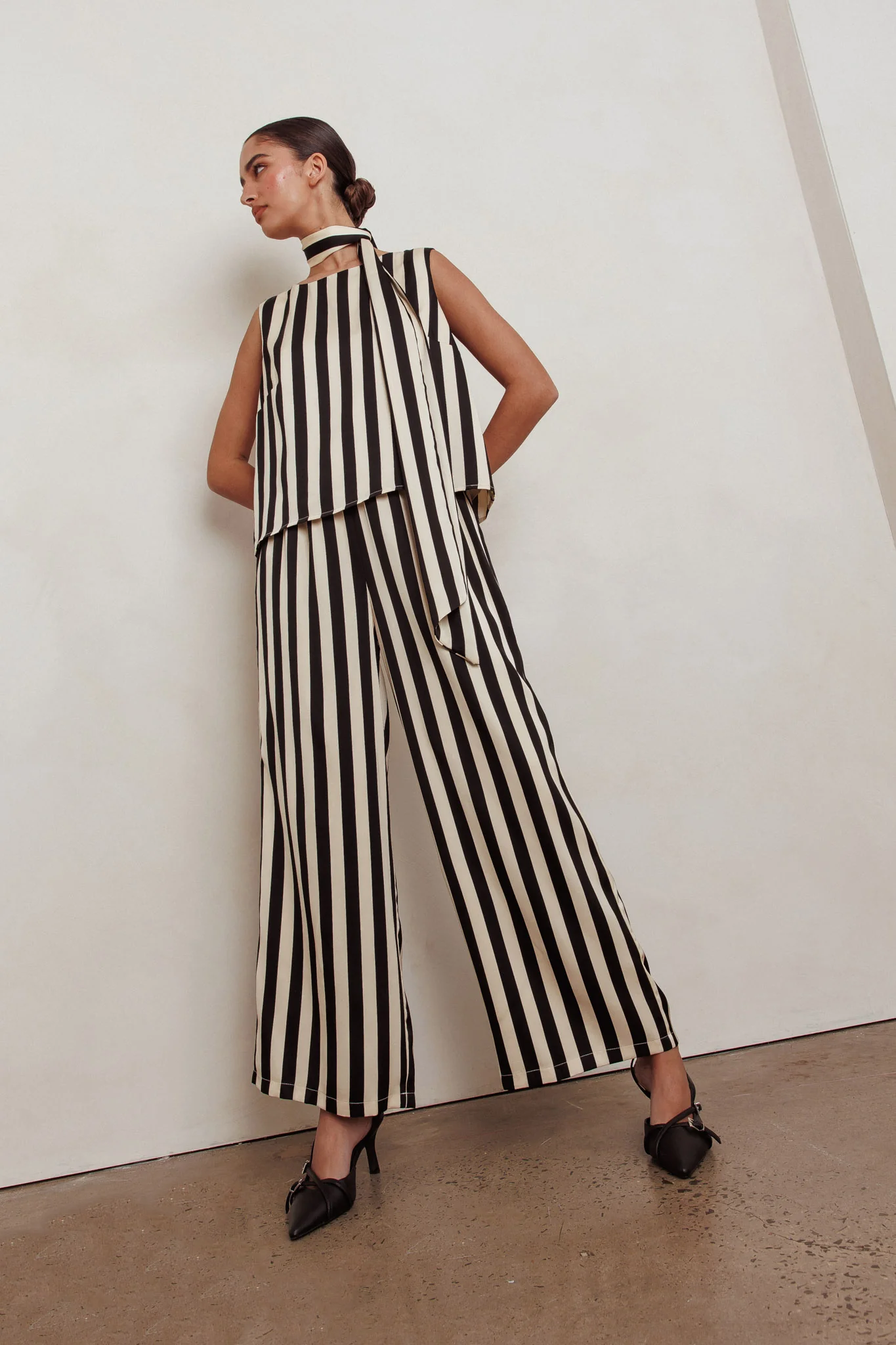 Love Galore Striped Wide Leg Pant Black/Beige - Image 3