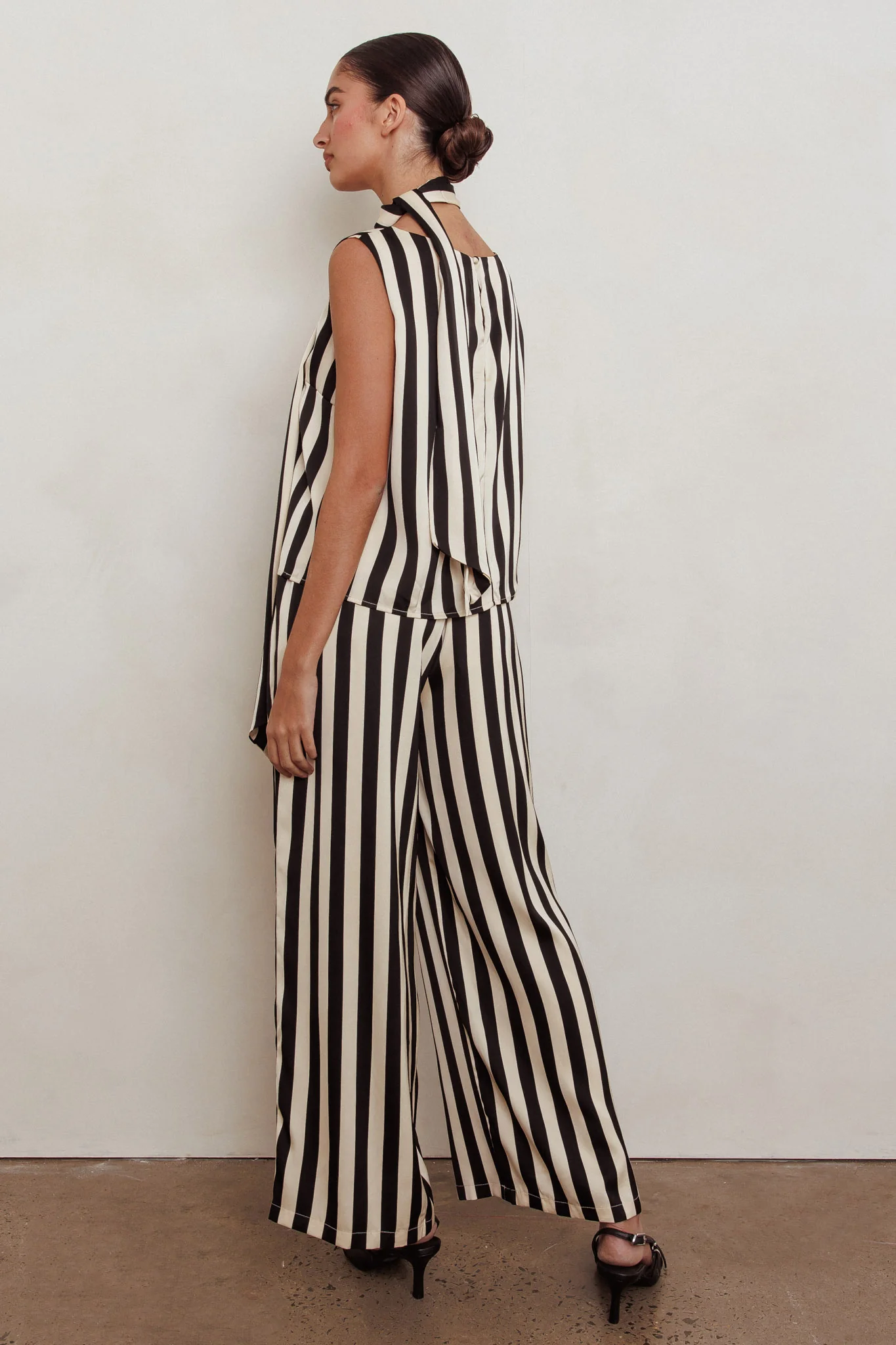 Love Galore Striped Wide Leg Pant Black/Beige - Image 4