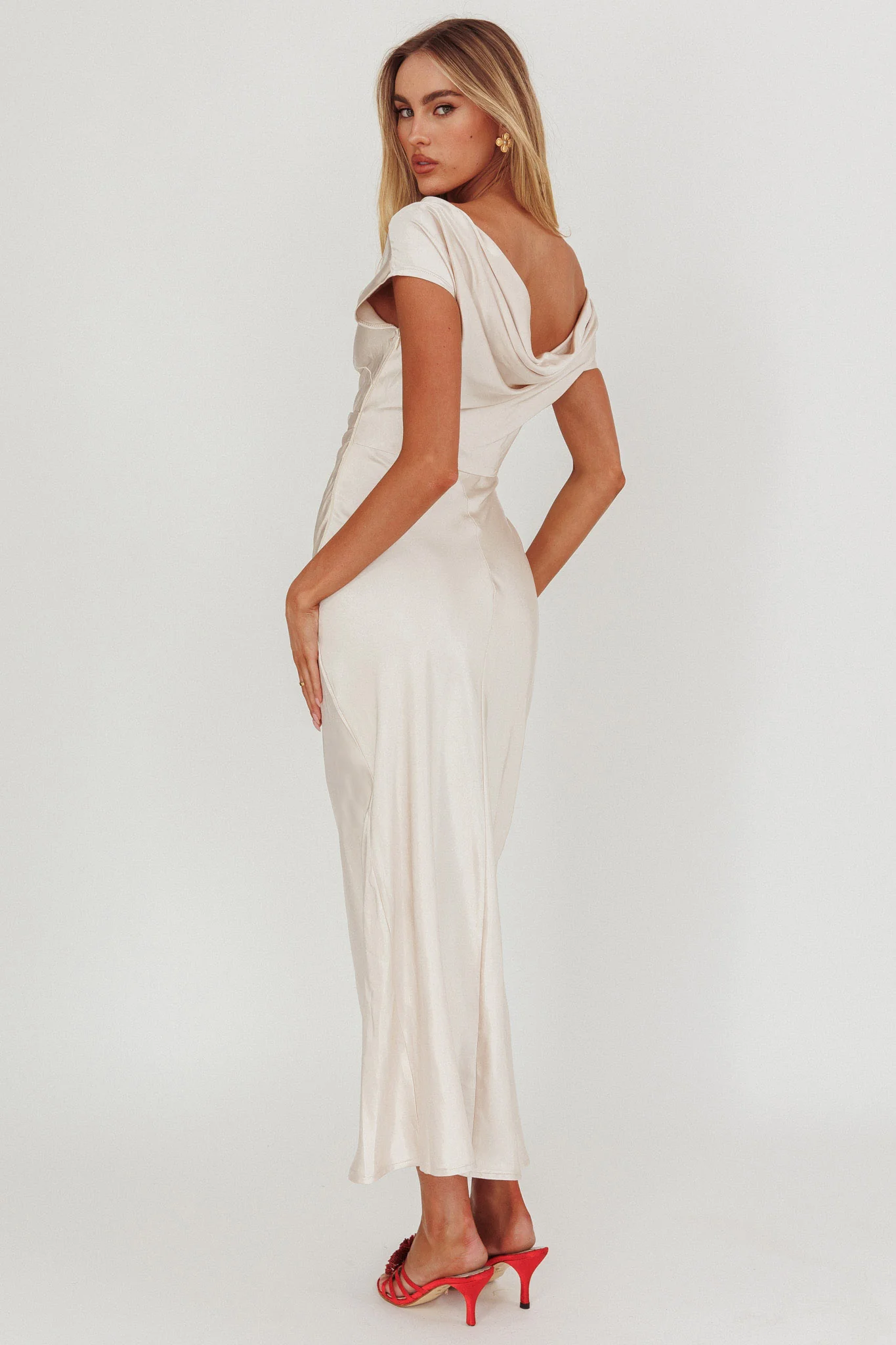 Loveland Cap Sleeve Cowl Back Midi Dress Champagne - Image 2