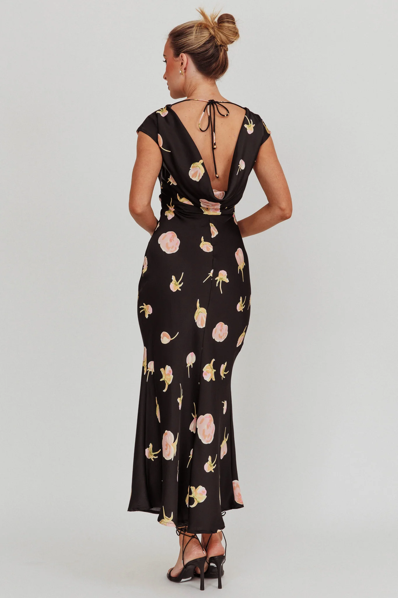 Loveland Floral Print Cowl Back Maxi Dress Oyster - Image 3