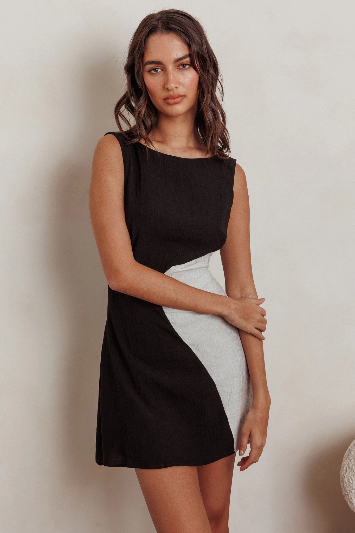 Loving Me Sleeveless A-line Mini Dress Black/Sand - Image 6