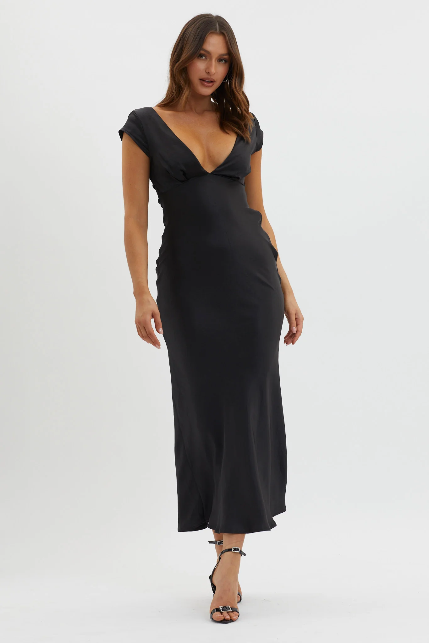 Lucinda V-Neck Twist Back Midi Dress Black - Image 5
