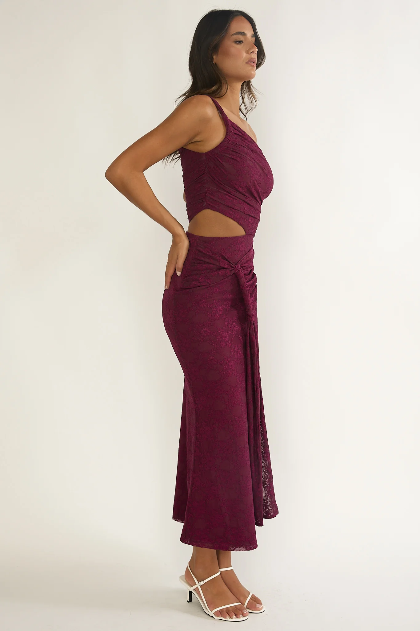 Luli One-Shoulder Cut-Out Maxi Dress Textured Plum - Image 5