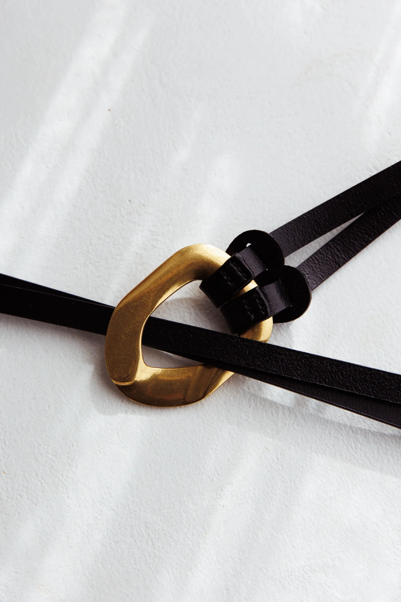 Lyan Gold Buckle Belt Black - Image 3