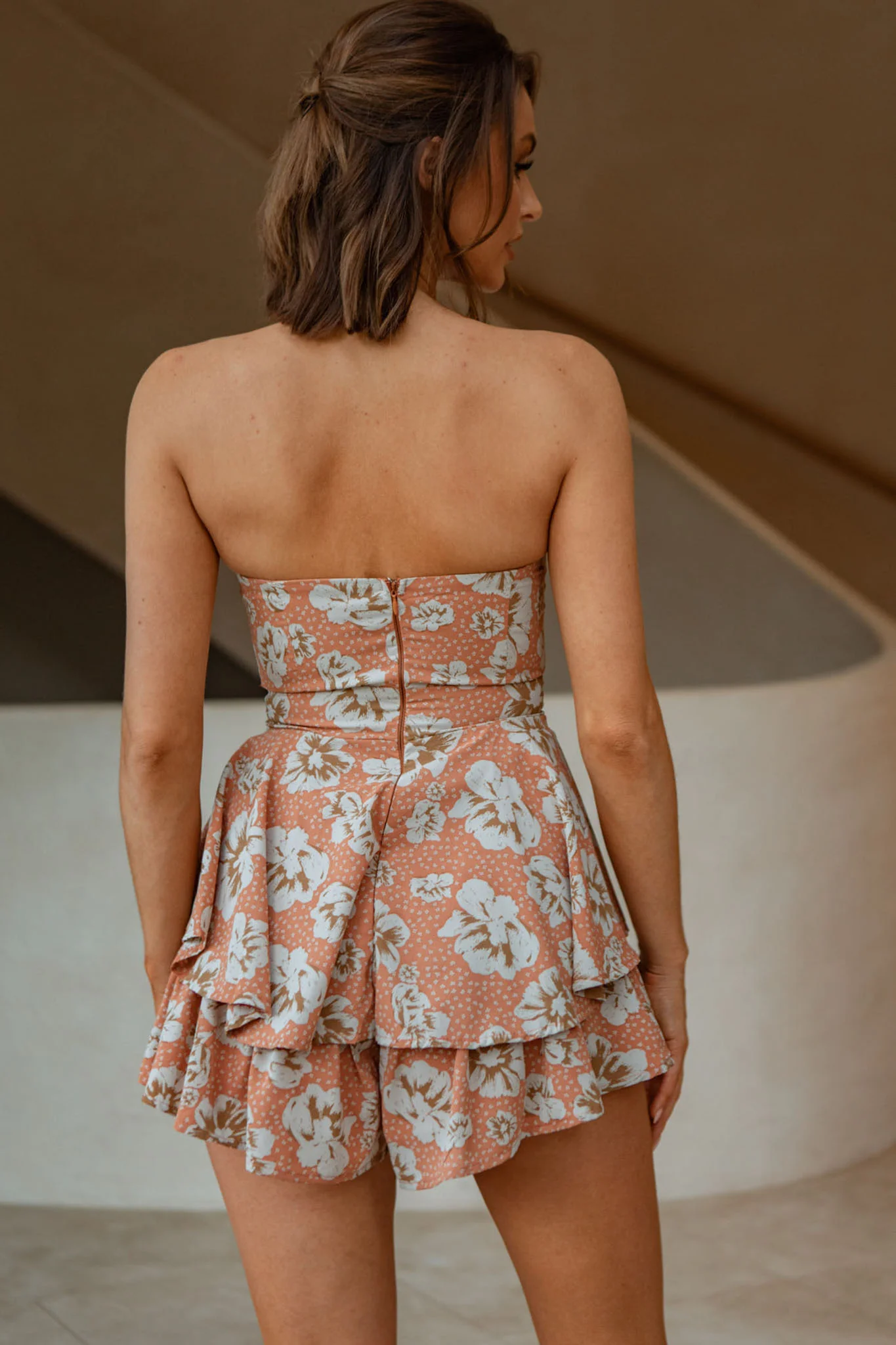 Maddox Fit & Flare Bandeau Romper Flower Print Rust - Image 2