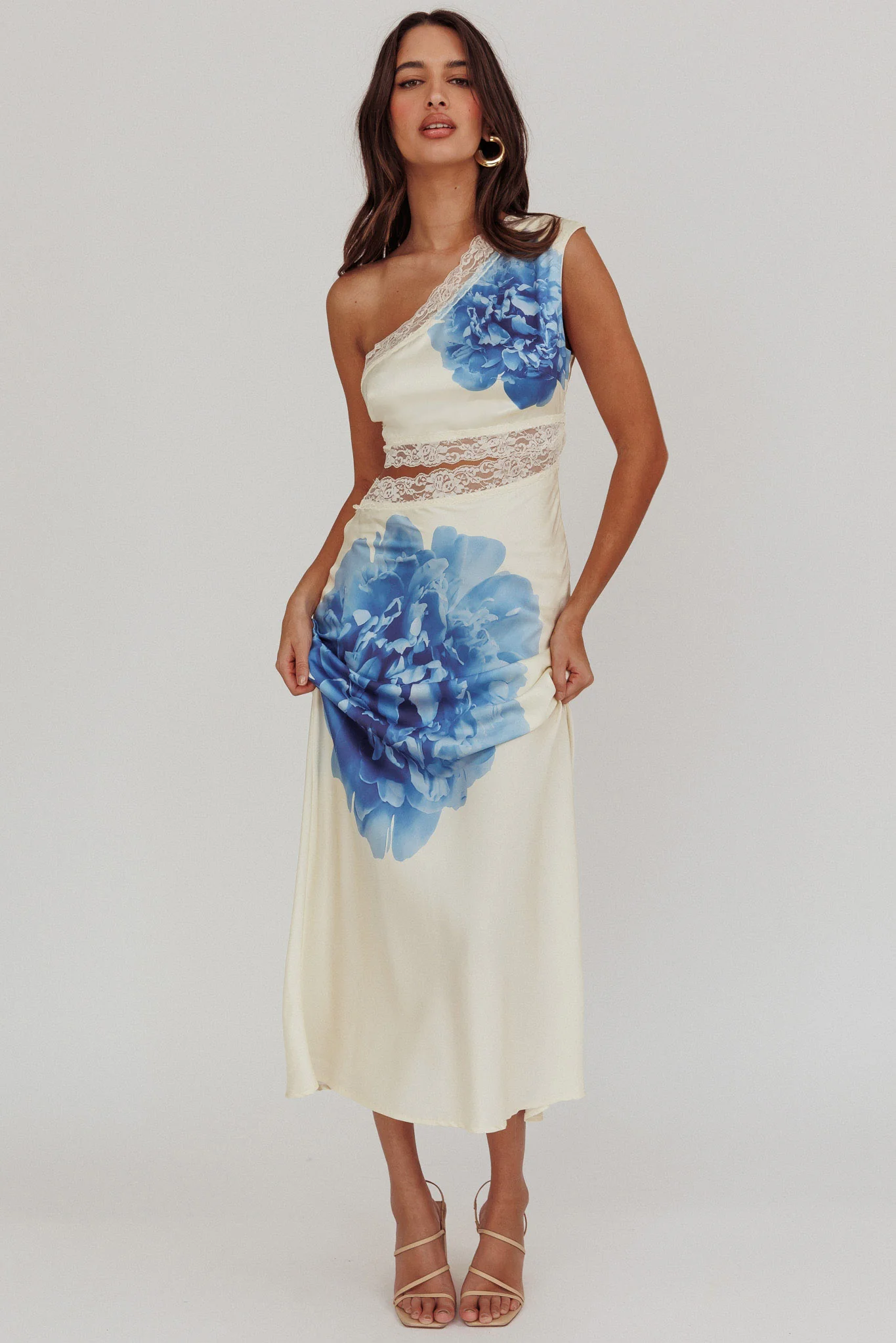 Mahli One-Shoulder Cut-Out Maxi Dress Ivory - Image 4