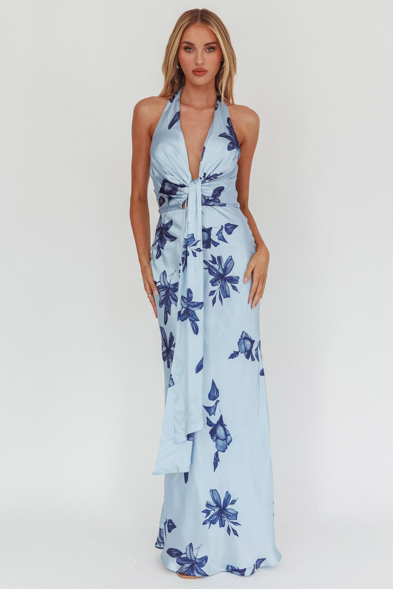 Make Believe Plunging Halterneck Maxi Dress Floral Navy - Image 4