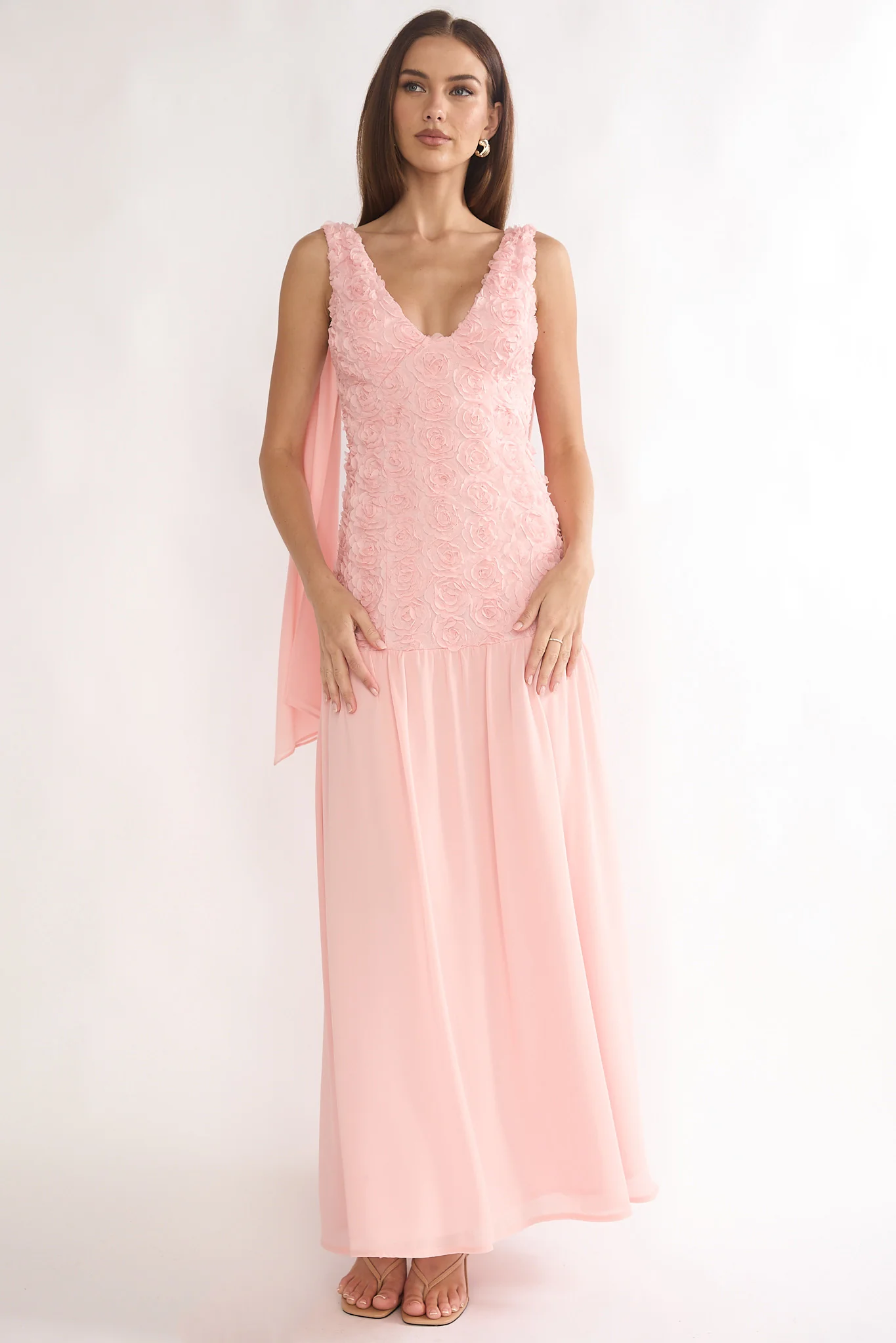 Marcellia Tied Back Maxi Dress Embellished Pink - Image 4